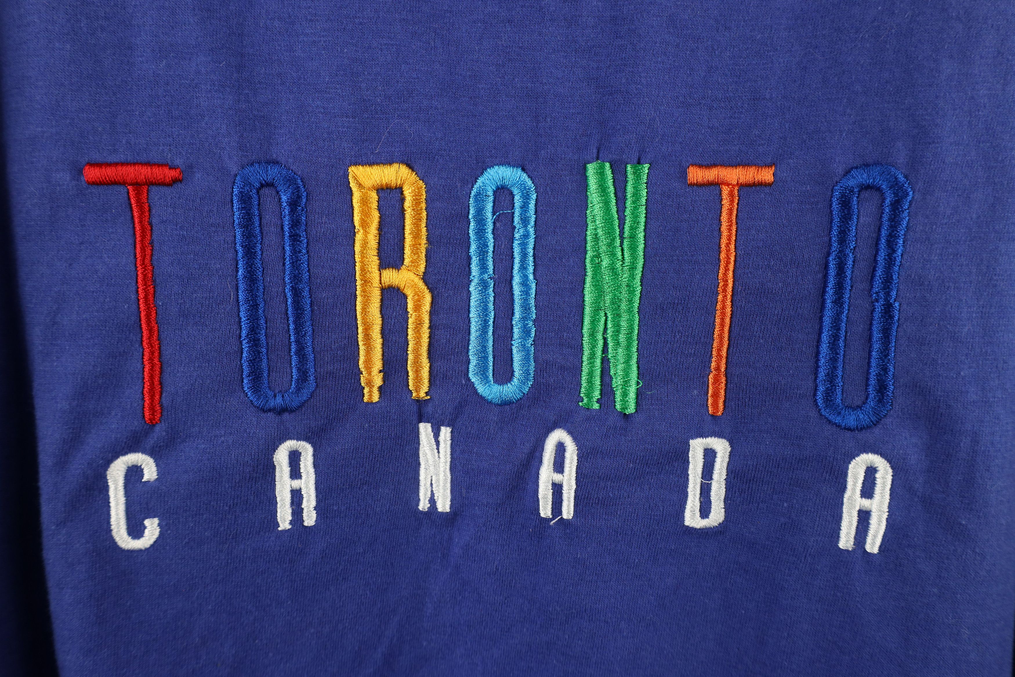 Vintage Deadstock Vintage 90s Streetwear Out Toronto Canada T-Shirt Size US XL / EU 56 / 4 - 4 Thumbnail