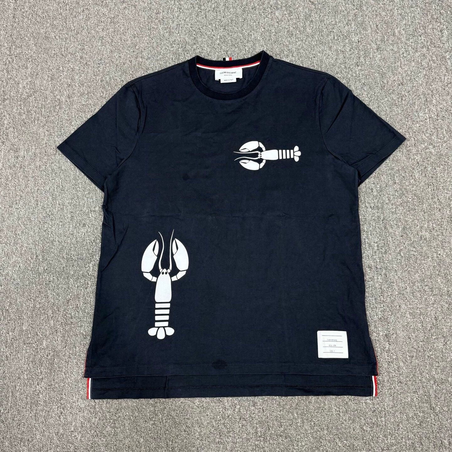 Thom Browne Thom Browne Navy Lobster Print Short Sleeve 2 99% Size US M / EU 48-50 / 2 - 1 Thumbnail