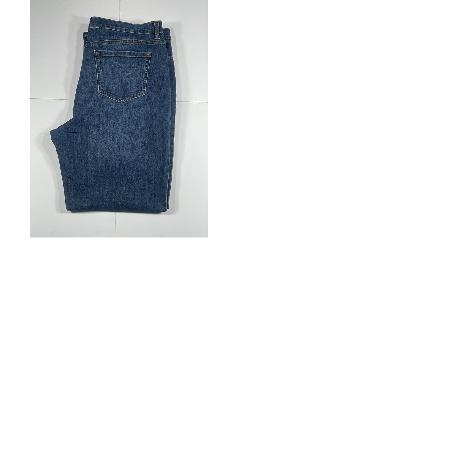 Gloria Vanderbilt Gloria Vanderbilt Amanda Jeans Women's Plus Size Blue Denim Size 18 Size 40" / US 18 - 9 Thumbnail