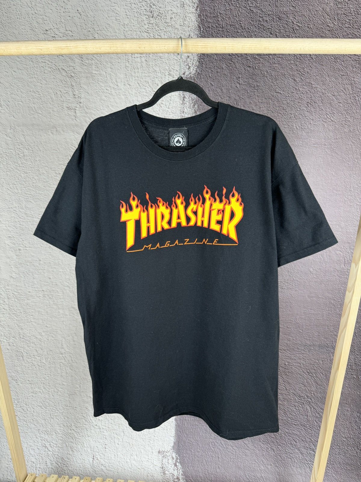Thrasher Thrasher OG vintage big logo black tee shirt size XL Size US XL / EU 56 / 4 - 1 Thumbnail