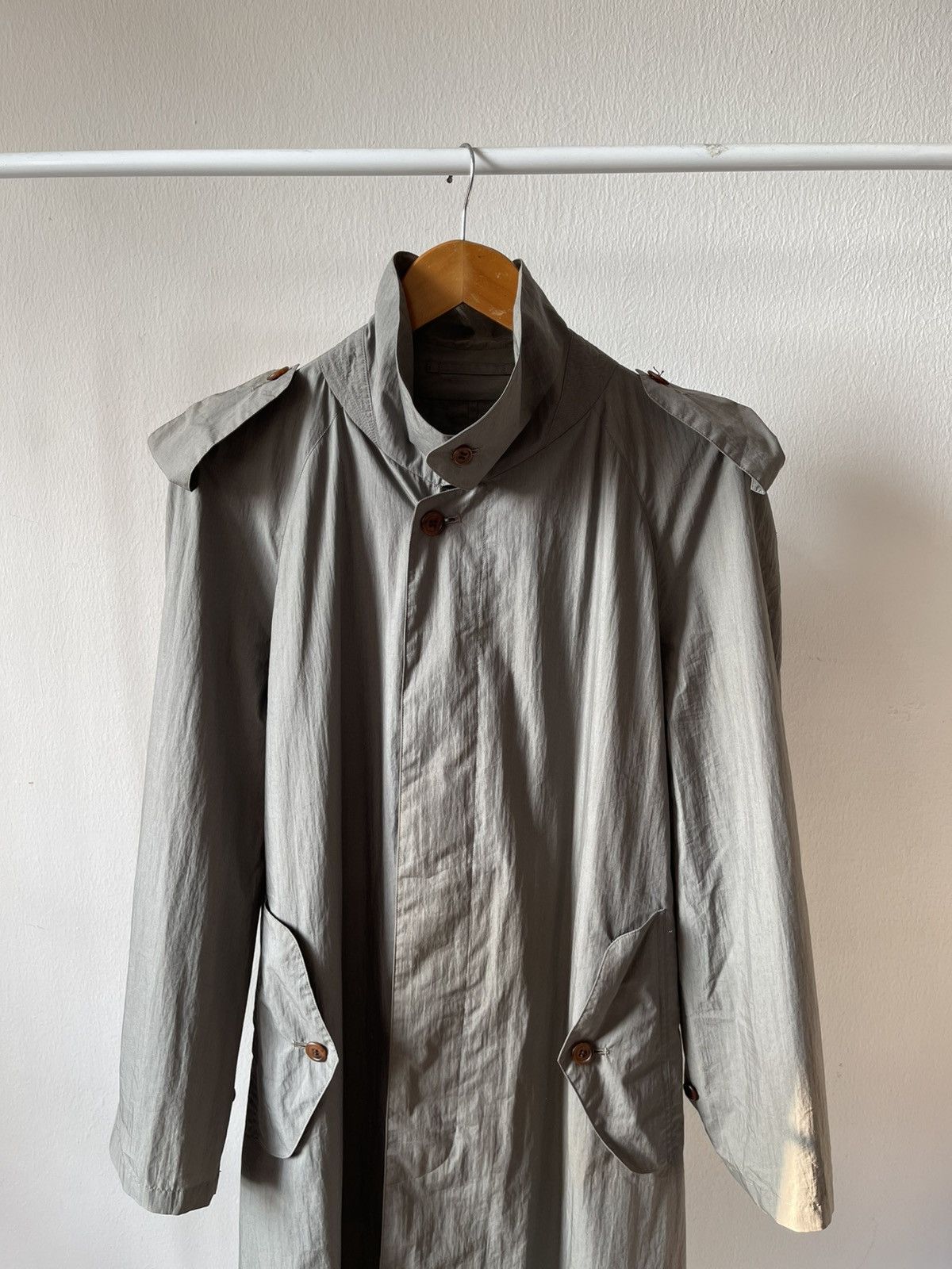 Burberry Vintage Burberry Nylon Long Coat b2 Size US L / EU 52-54 / 3 - 12 Thumbnail