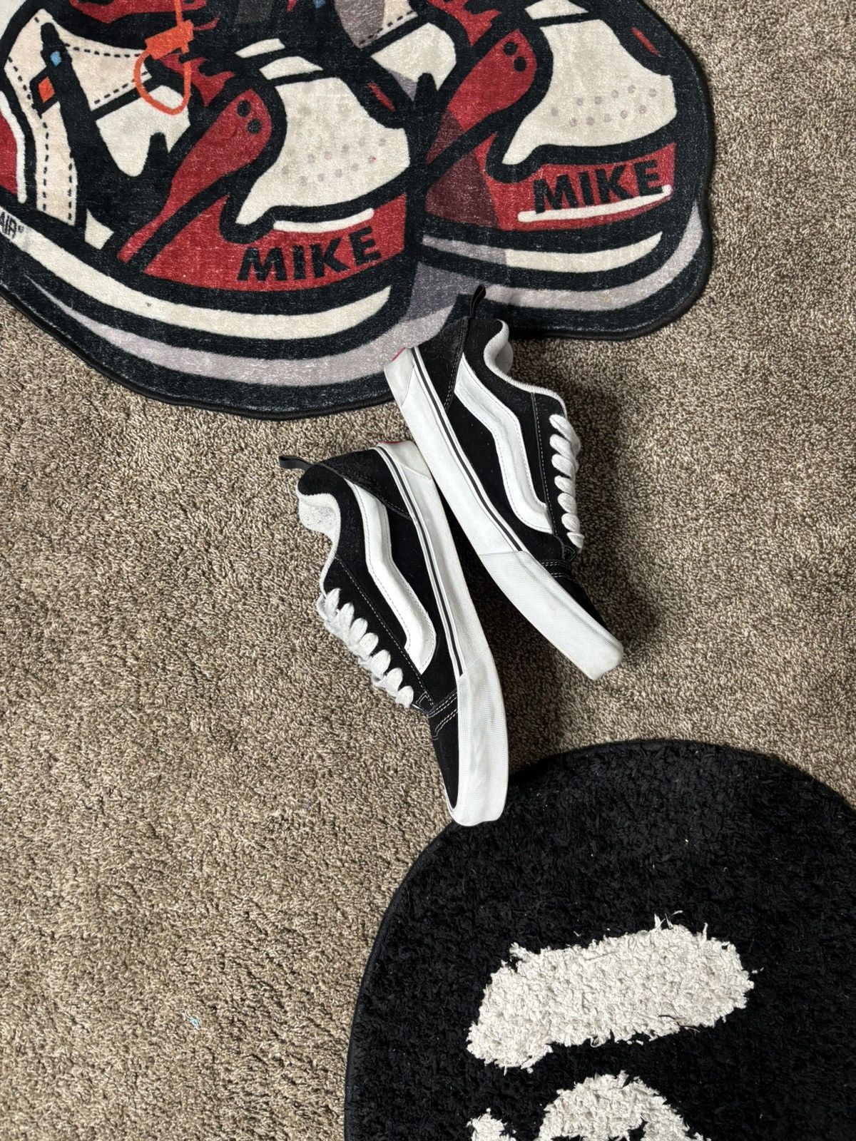 Vans Vans Knu Skool Black Size 10 Size US 10 / EU 43 - 1 Thumbnail