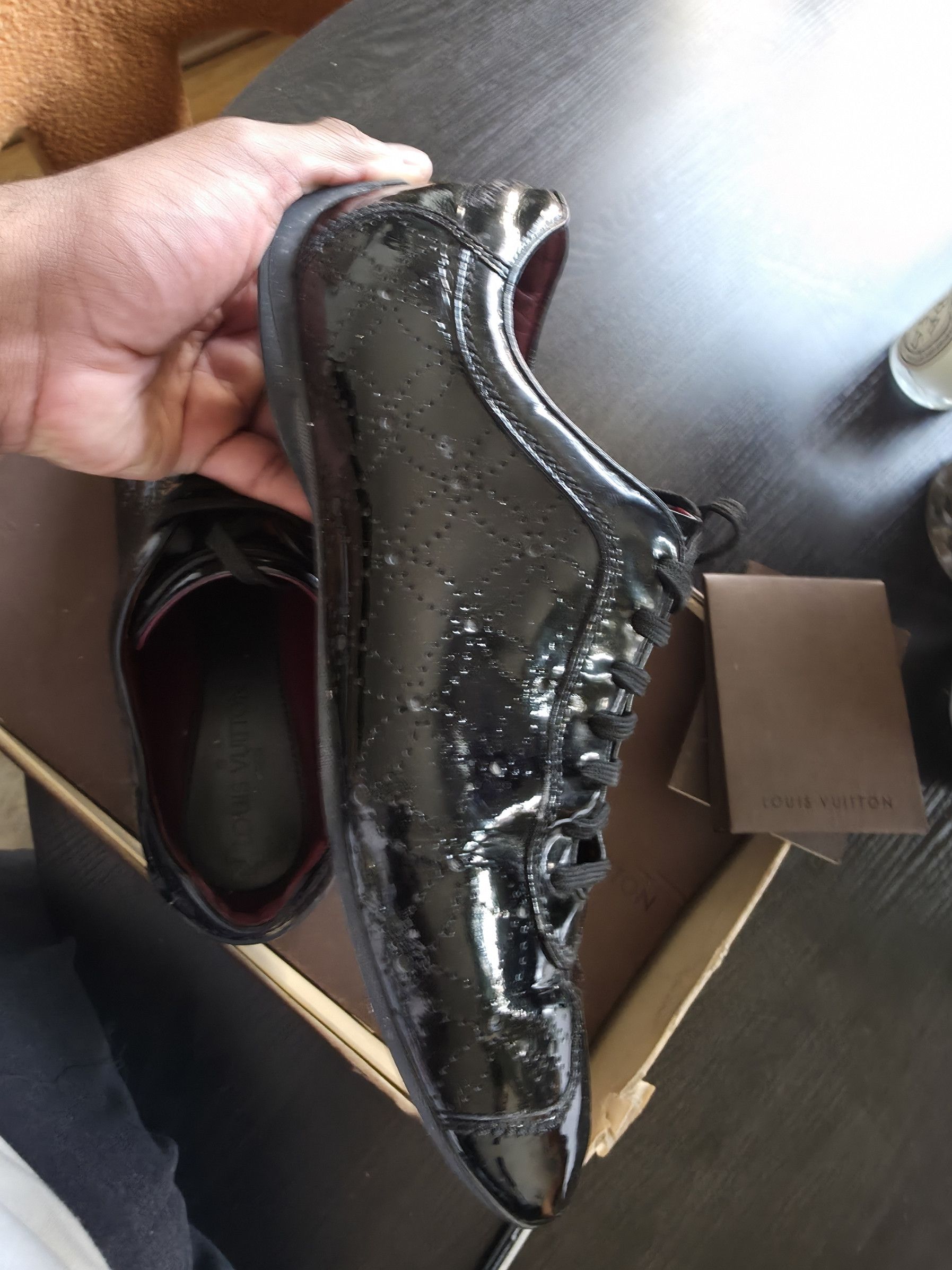 Louis Vuitton Louis Vuitton Black Patent Round Toe Flower Sneaker Size US 10 / EU 43 - 3 Thumbnail