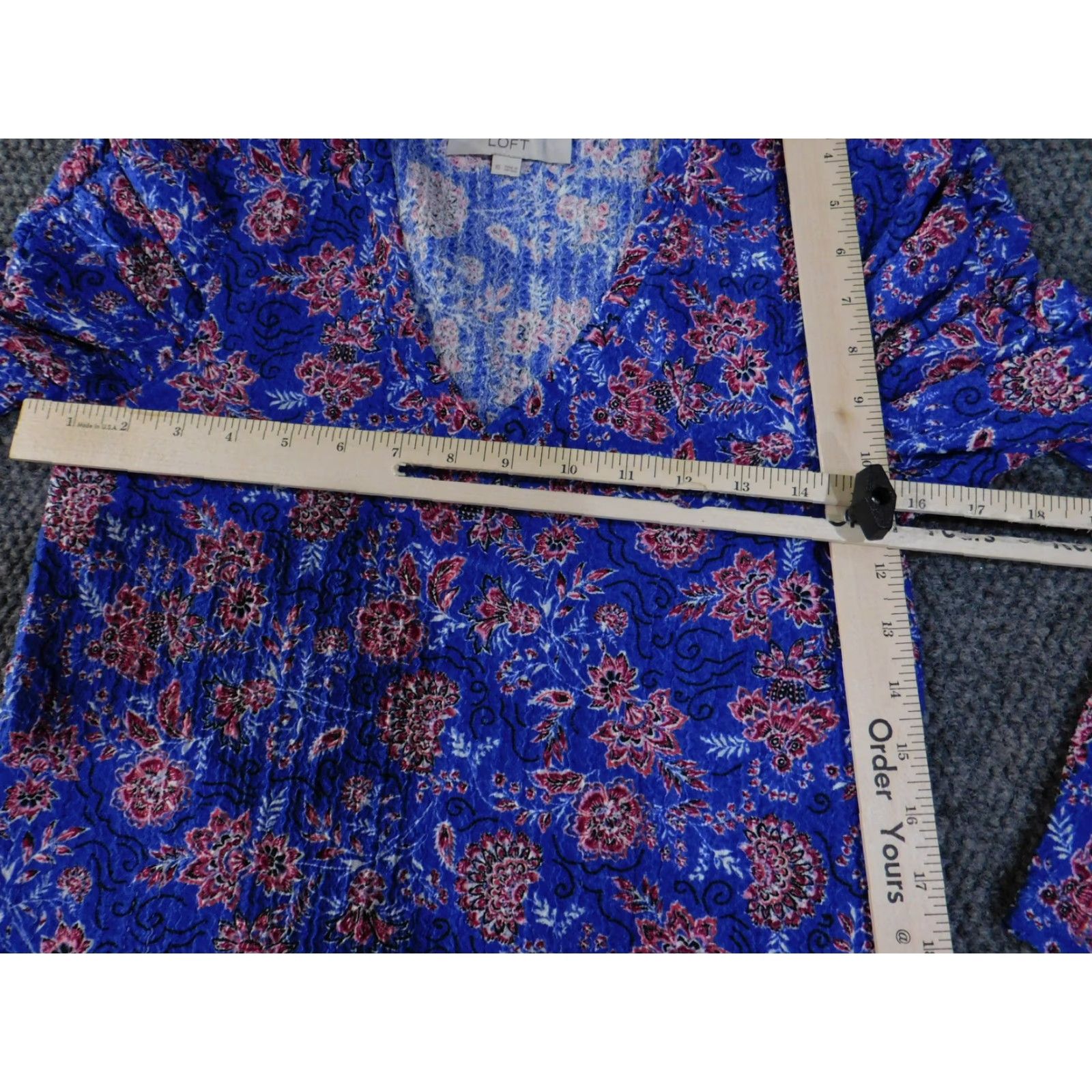 Loft VINTAGE LOFT Top Womens XS Blue Pink Floral Long Sleeve Ruched Blouse Stretch Boho Size XS / US 0-2 / IT 36-38 - 7 Thumbnail