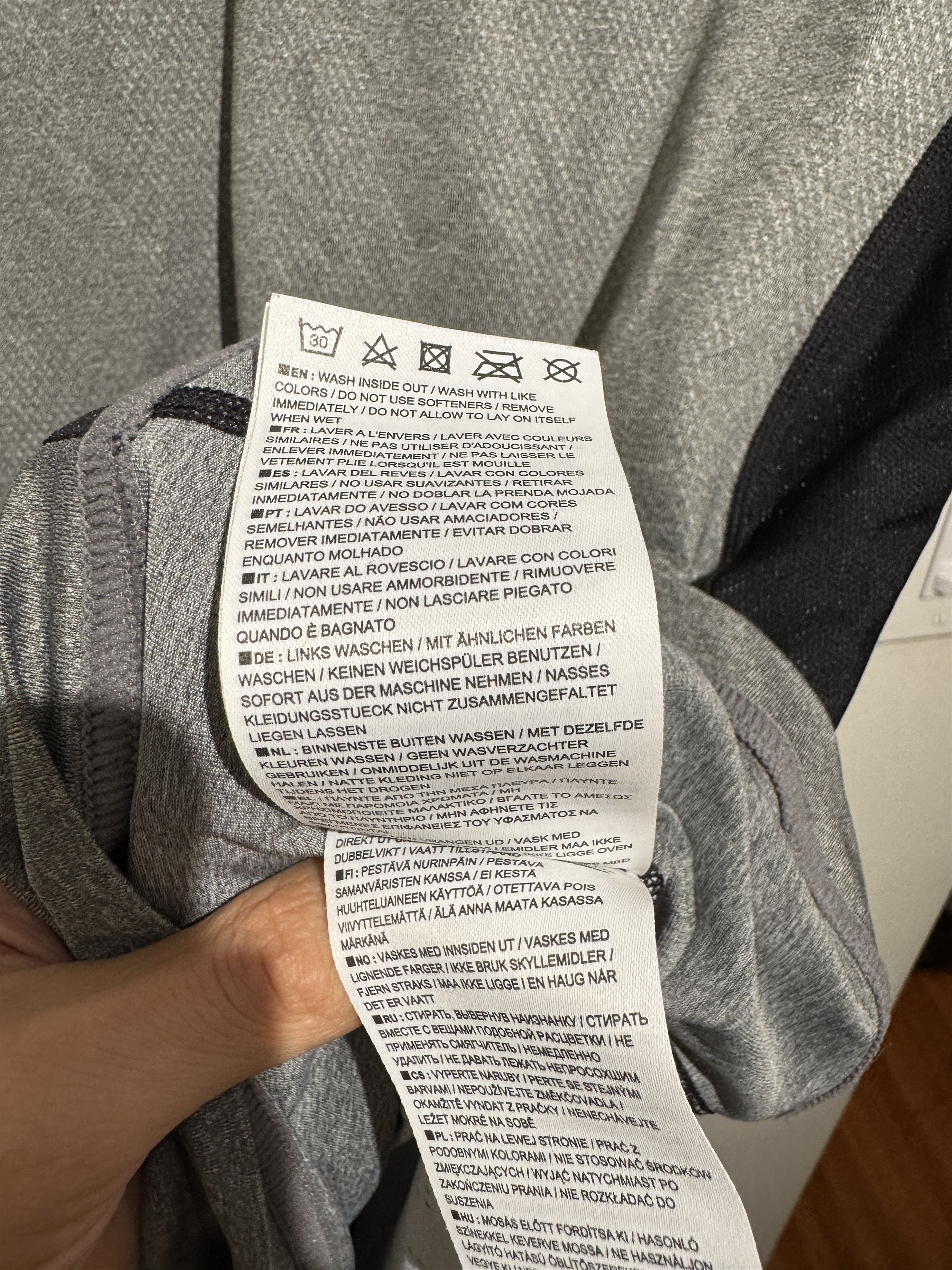 Nike Nike Pro Combat Hypercool Tee – Grey/Black Size US S / EU 44-46 / 1 - 6 Thumbnail