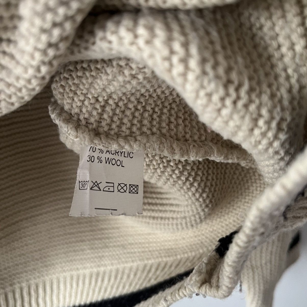 Vintage Sweter Vintage Beige Knit Sweater Y2K Streetwear Sweatshirt Size US M / EU 48-50 / 2 - 6 Thumbnail