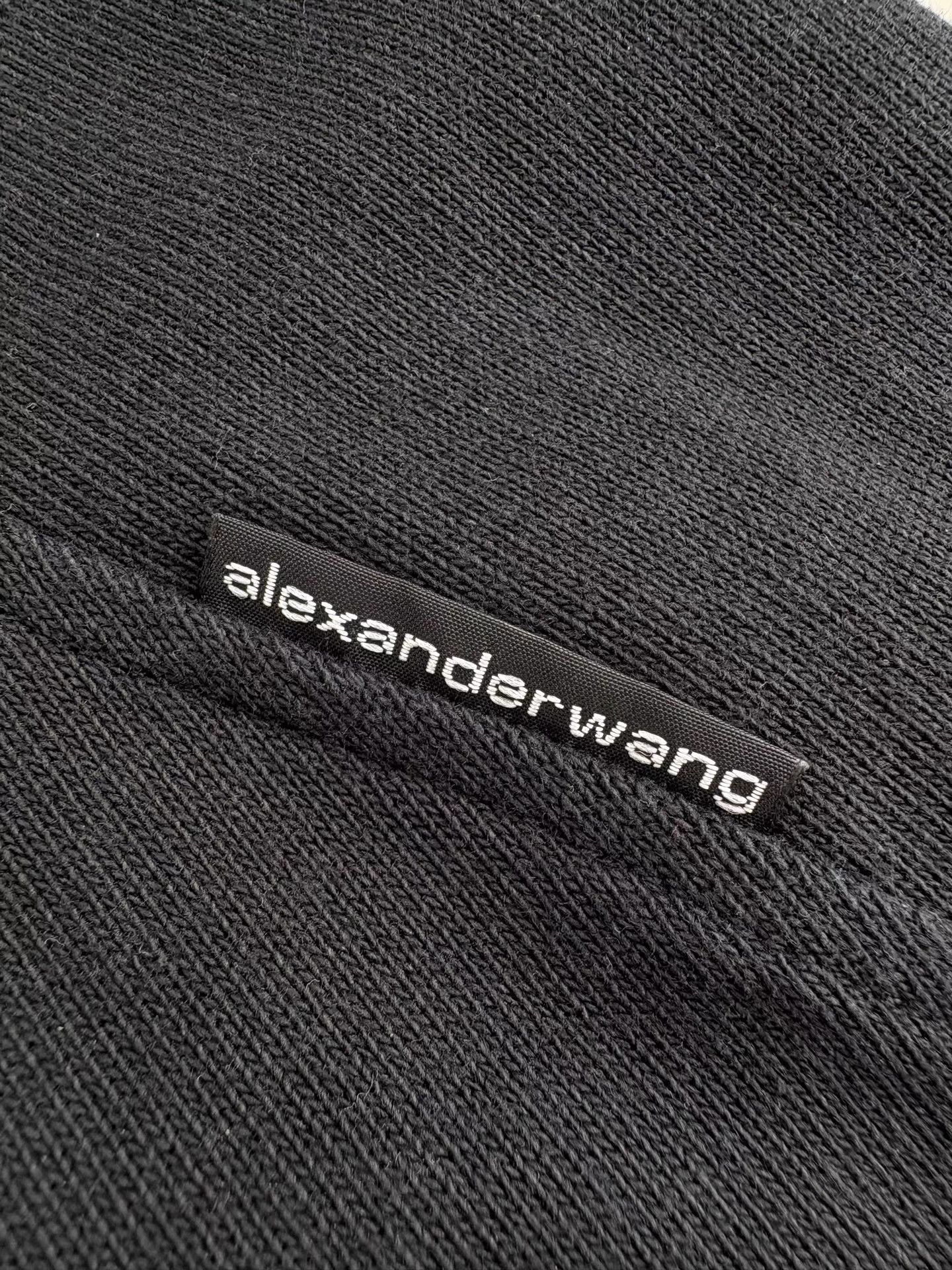 Alexander McQueen ALEXANDER MCQUEEN Black Short Sleeve Dress K1 Size XS / US 0-2 / IT 36-38 - 3 Thumbnail