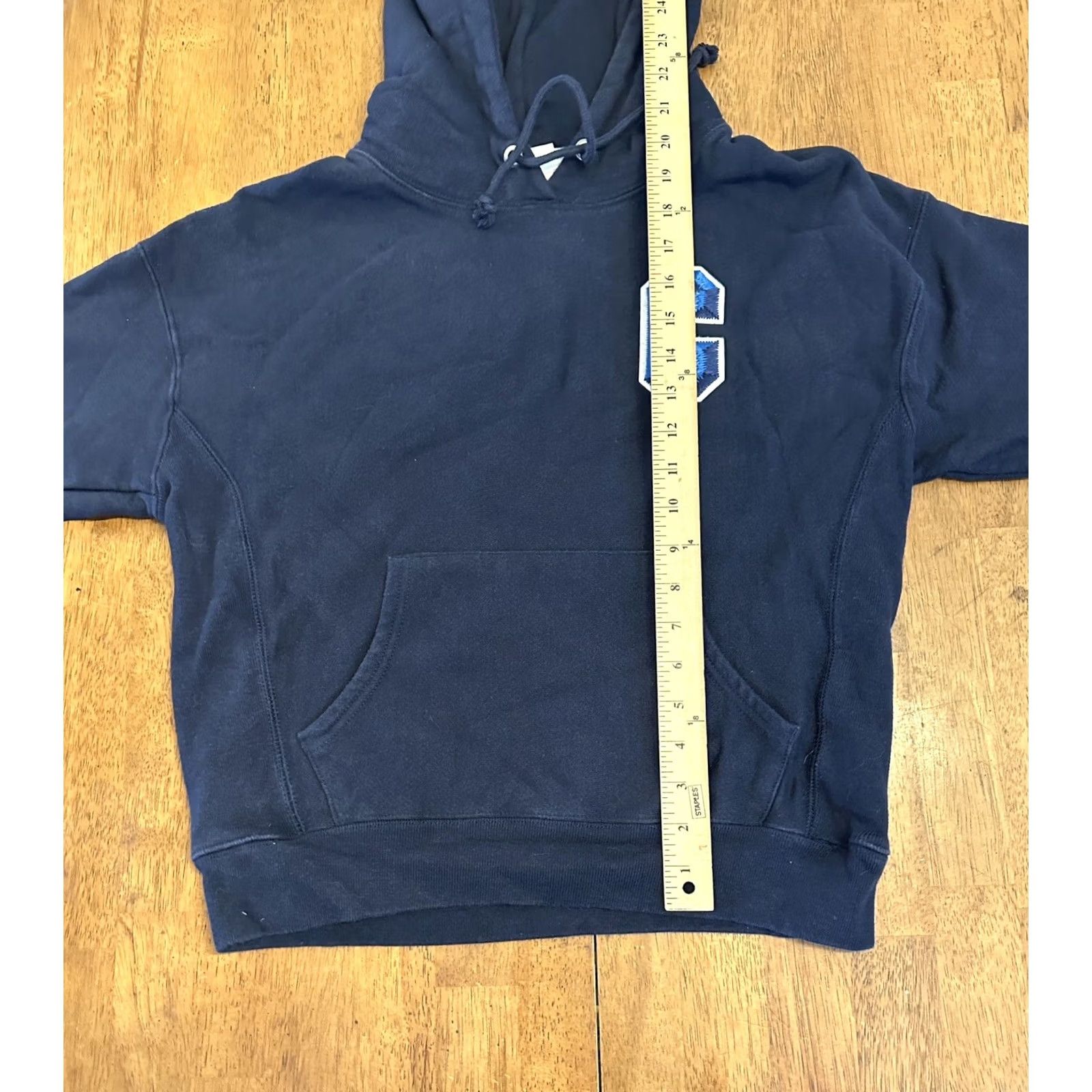 Champion Champion Reverse Weave Hoodie Sweatshirt Navy Blue Logo Medium Unisex Adults Size US M / EU 48-50 / 2 - 6 Thumbnail