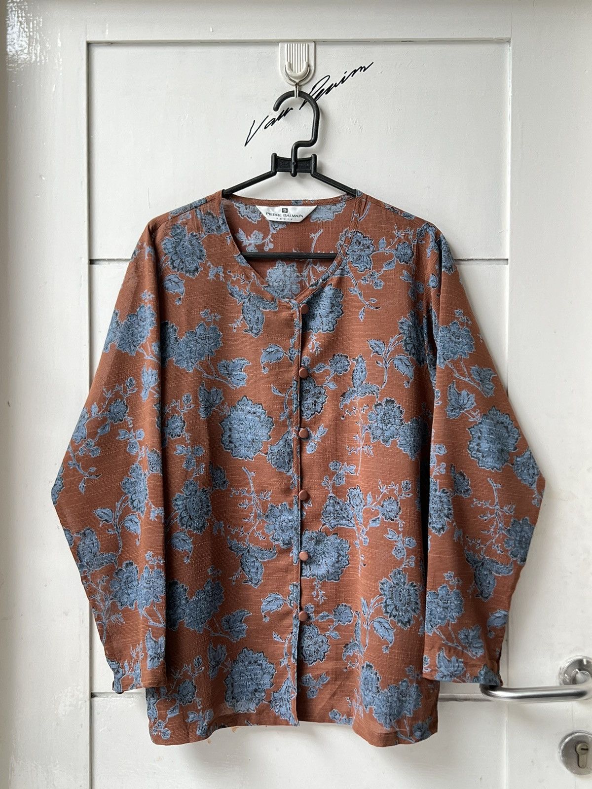 Pierre Balmain Pierre Balmain Paris Flower Motive Shirt Size US M / EU 48-50 / 2 - 9 Thumbnail