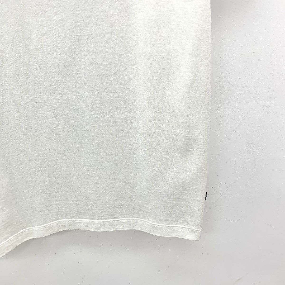 Fendi Fendi White Logo Crew Neck Short Sleeve T-shirt K26WX Size US M / EU 48-50 / 2 - 4 Thumbnail