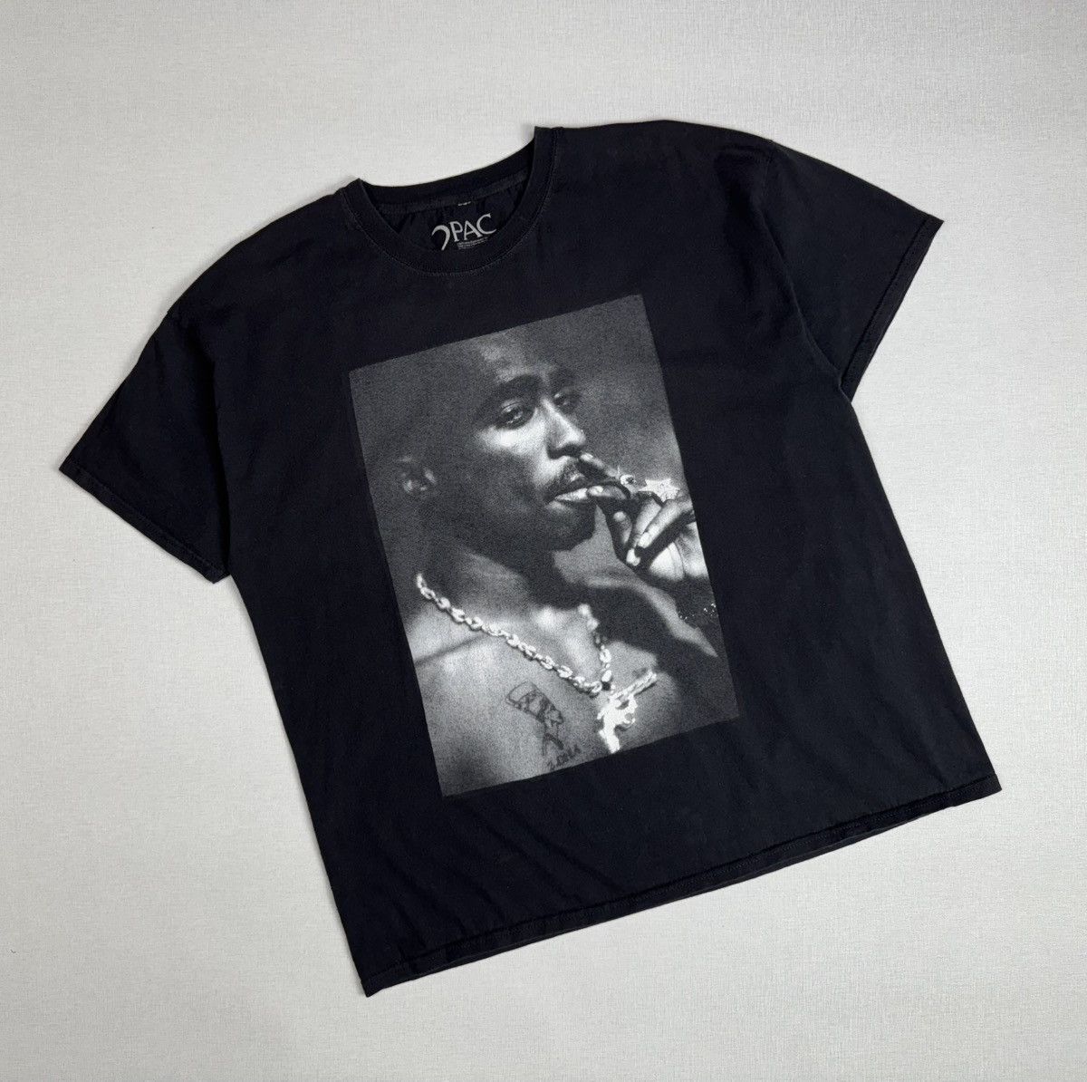 Vintage Men’s Vintage 2Pac Shakur Hip Hop T-shirt size L Size US L / EU 52-54 / 3 - 1 Thumbnail