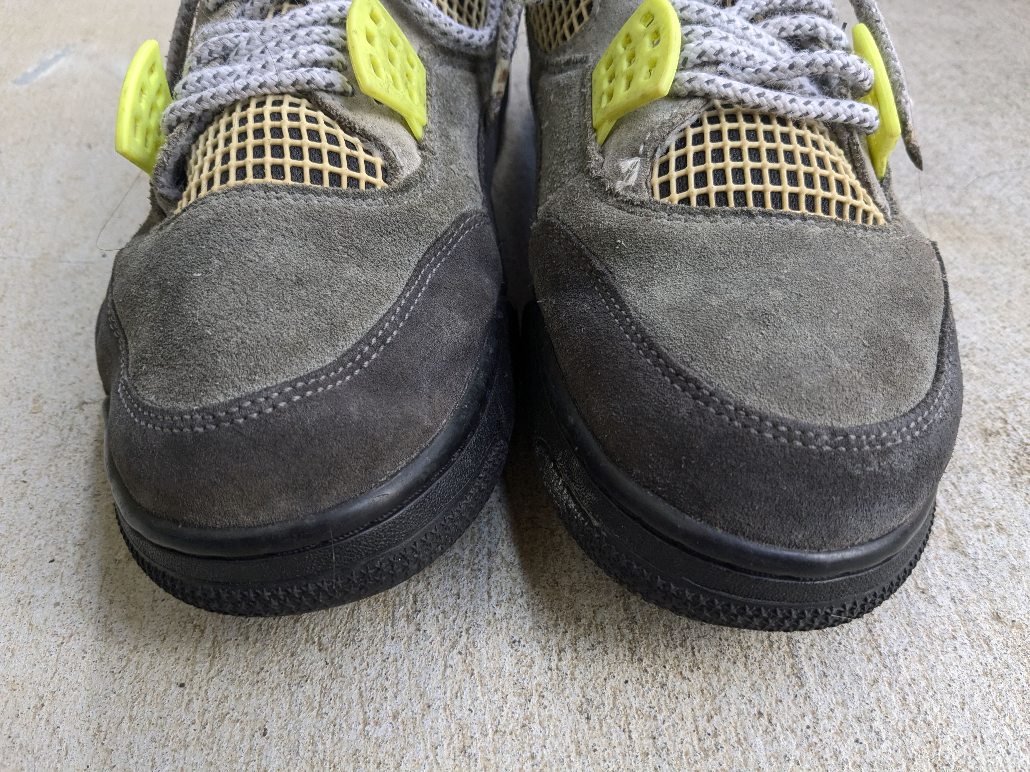 Air Jordan SE Neon 95 CT5342-007 Gray Suede Neon Green