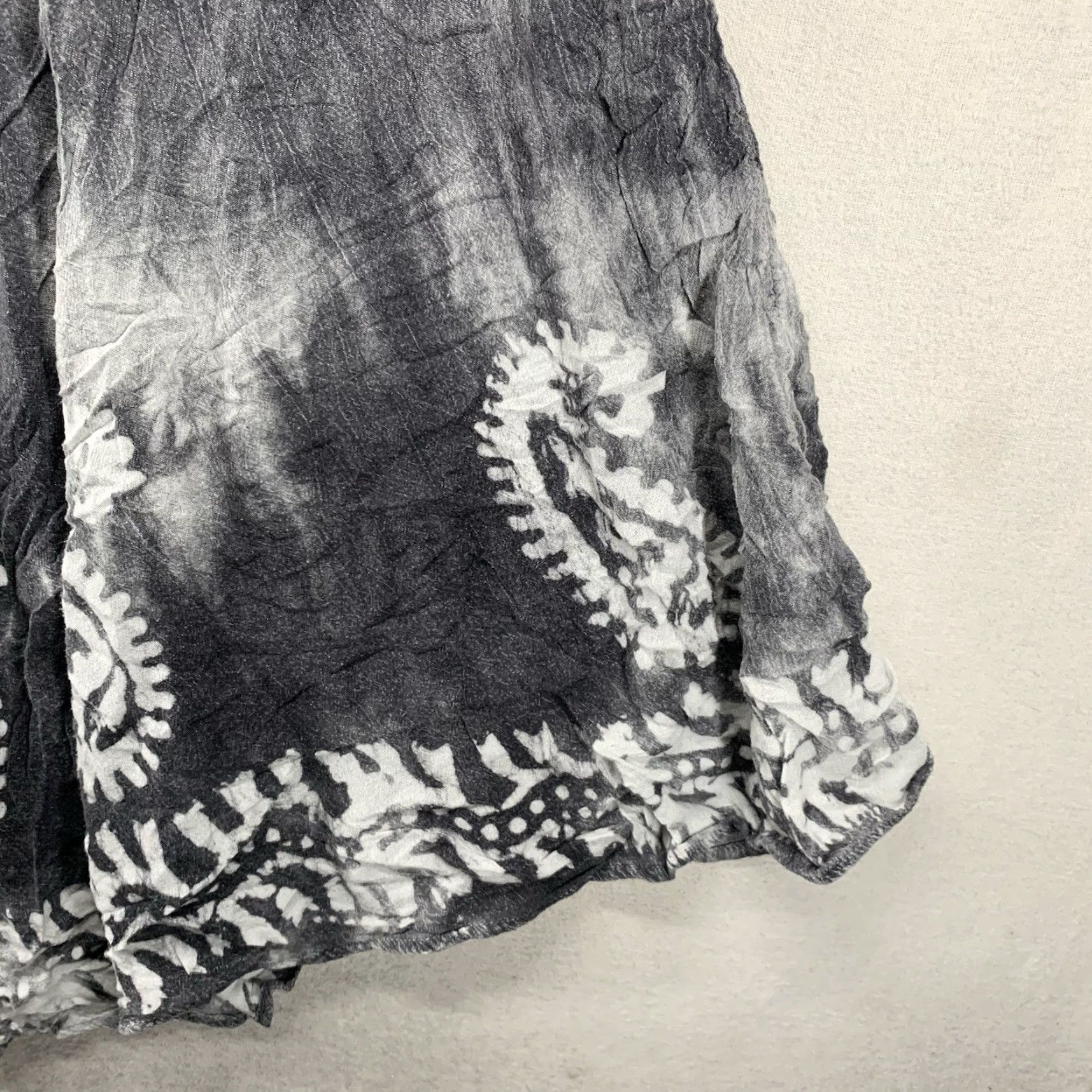 Vintage Women's 90s Hippie Dress Provence Boho Soft Rayon Paisley Washed Gray Tie Dye Size ONE SIZE - 6 Thumbnail