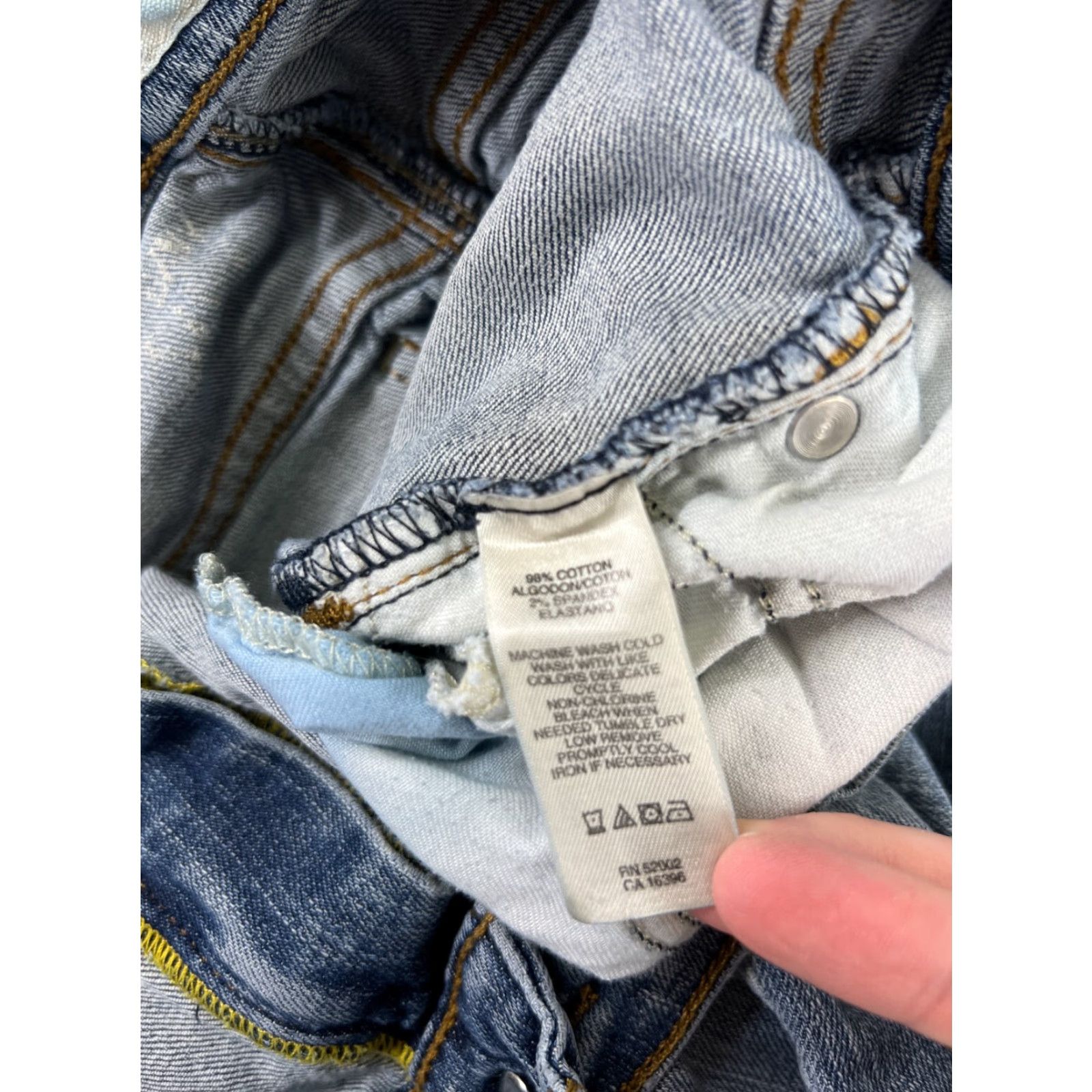 DKNY DKNY Pants Women 4 Denim Jeans Flared Leg Mid Rise Blue Medium Wash 25x29 Size 27" / US 4 / IT 40 - 4 Thumbnail