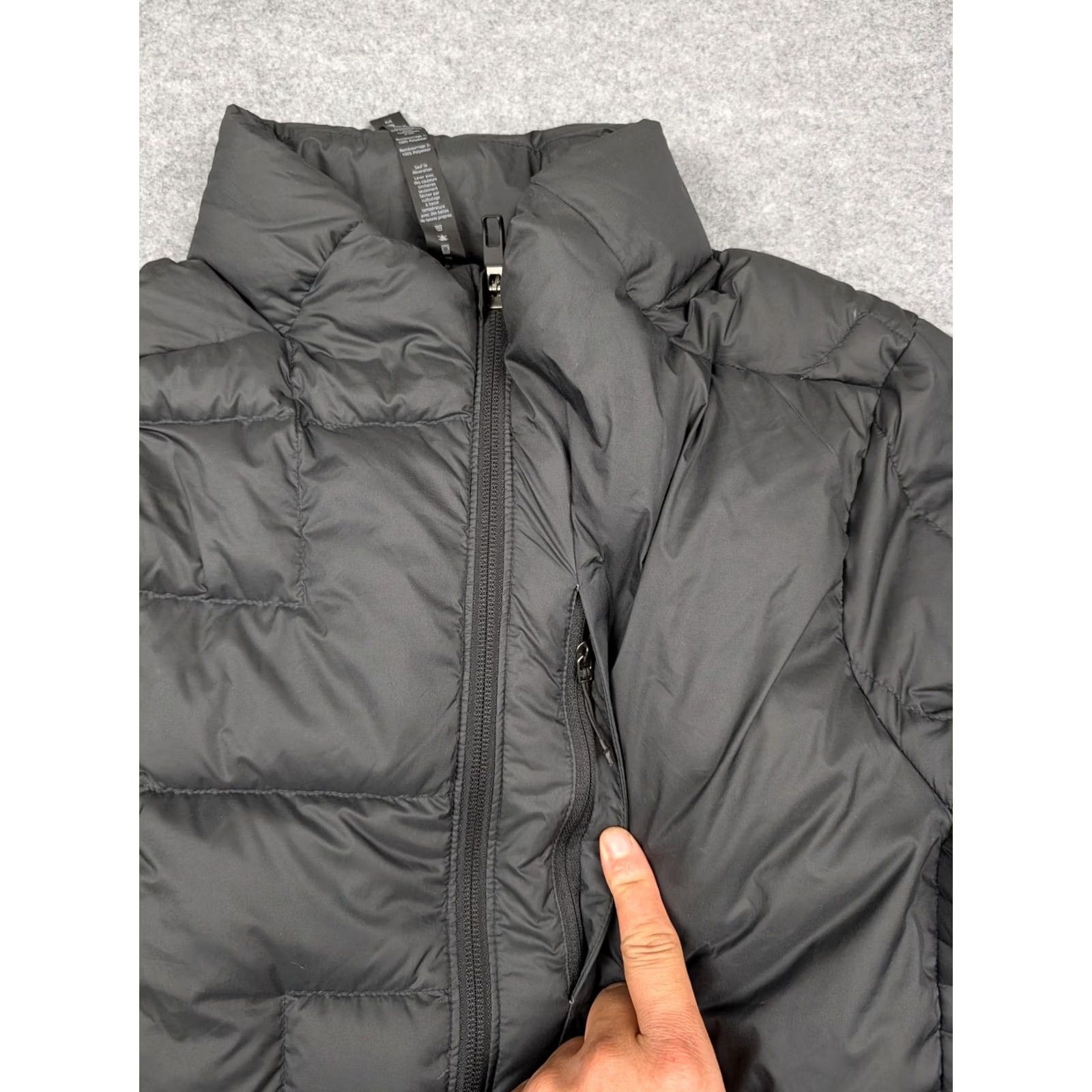 Lululemon Lululemon Jacket Mens M Gray Down Puffer Full Zip Insulated Athletic Jacket Size US M / EU 48-50 / 2 - 4 Thumbnail