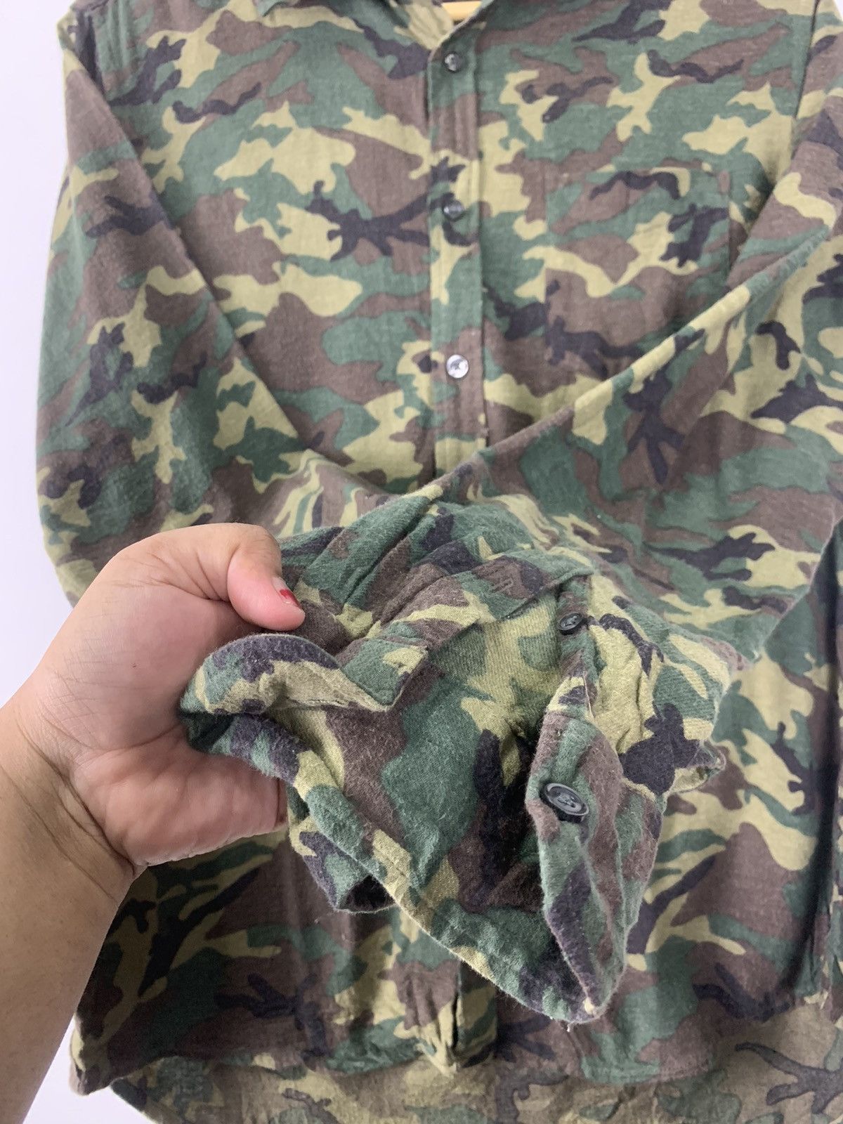 Japanese Brand Browny Camo button up Size US L / EU 52-54 / 3 - 8 Thumbnail