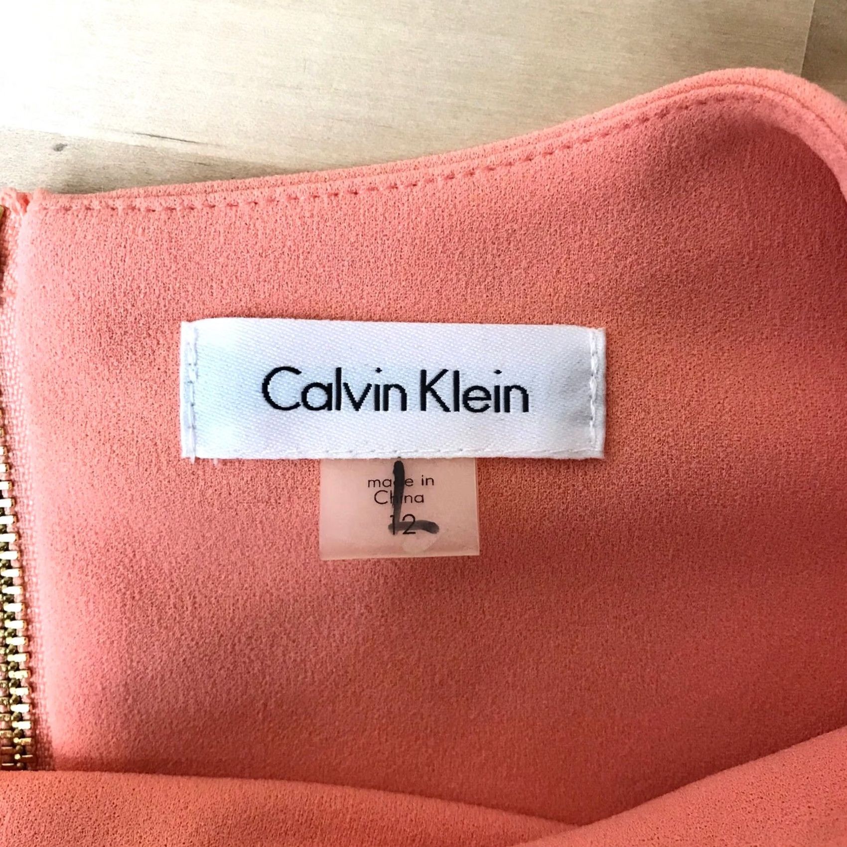 Calvin Klein Calvin Klein Dress Womens 12 Orange Coral Cold Shoulder Flutter Sleeve Sheath Size Size XL / US 12-14 / IT 48-50 - 7 Thumbnail