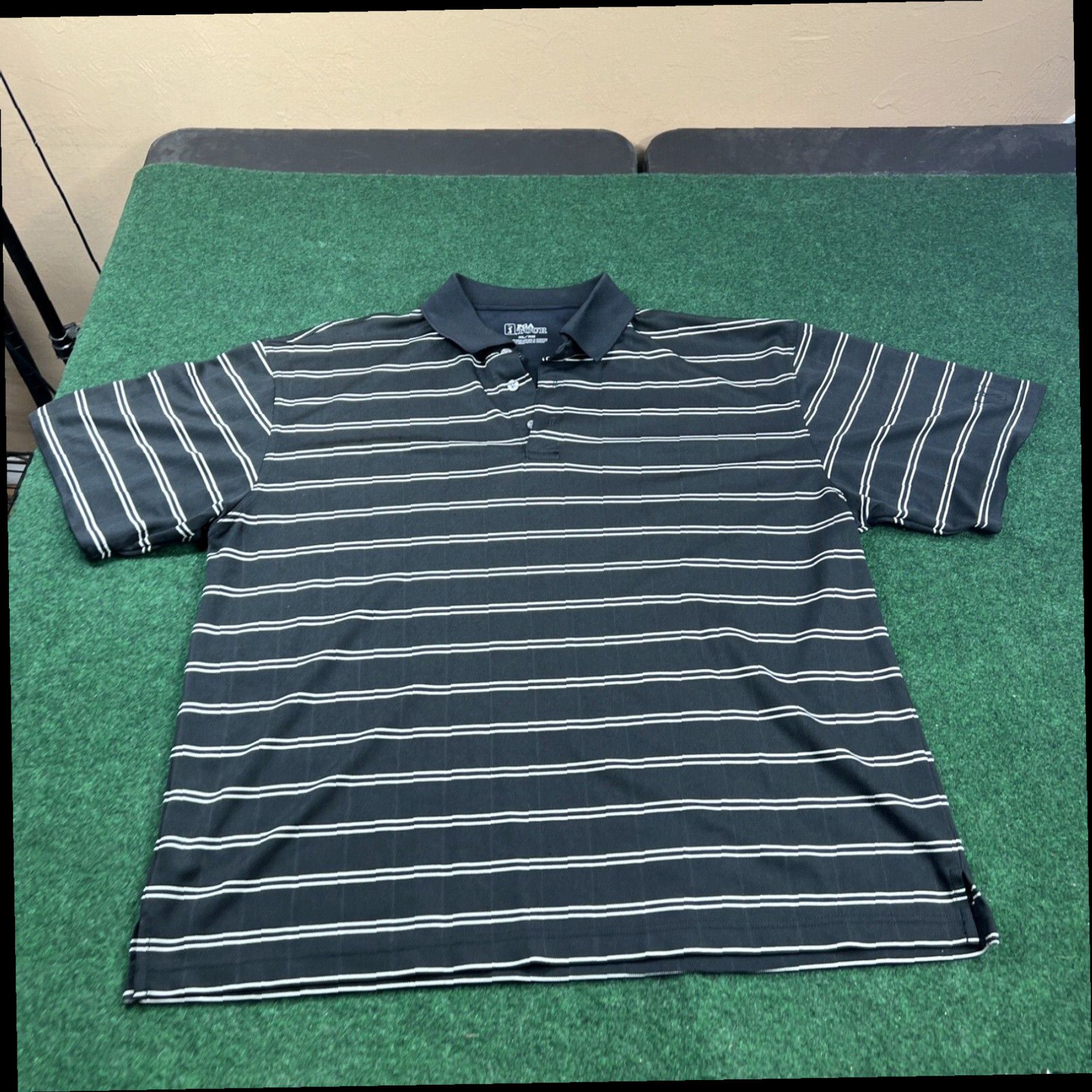 PGA Tour PGA Tour men's golf polo shirt Size XL White Black Stripes Size US XL / EU 56 / 4 - 1 Thumbnail