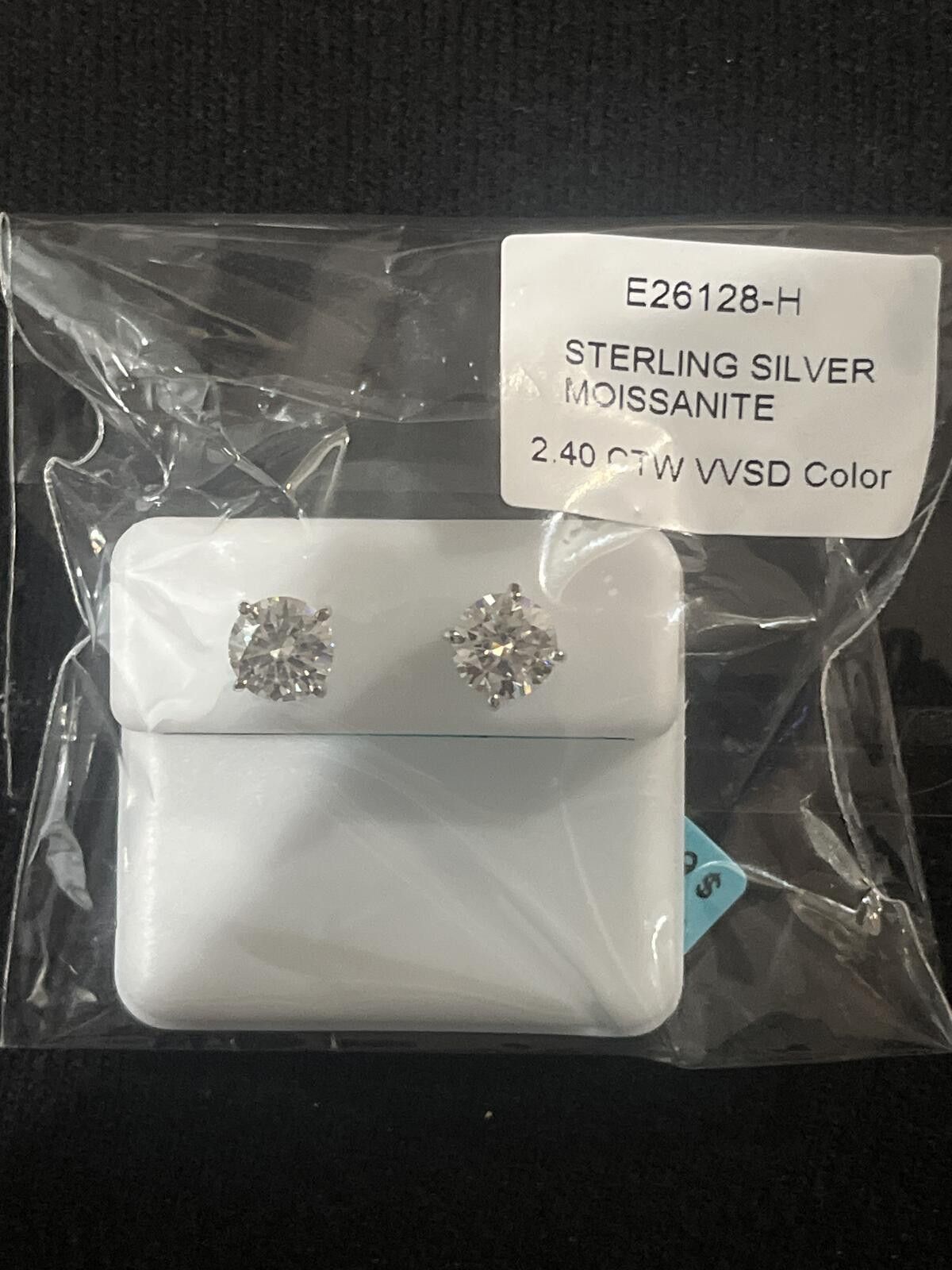 Other Moissanite, pure 925 sterling silver studs Size ONE SIZE - 1 Preview