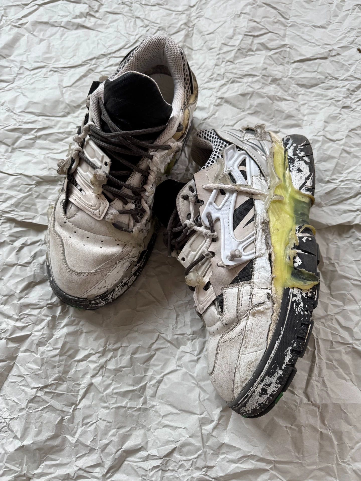 Maison Margiela Maison Margiela Men's Dirty Sneakers 43 EU Size US 10 / EU 43 - 3 Thumbnail