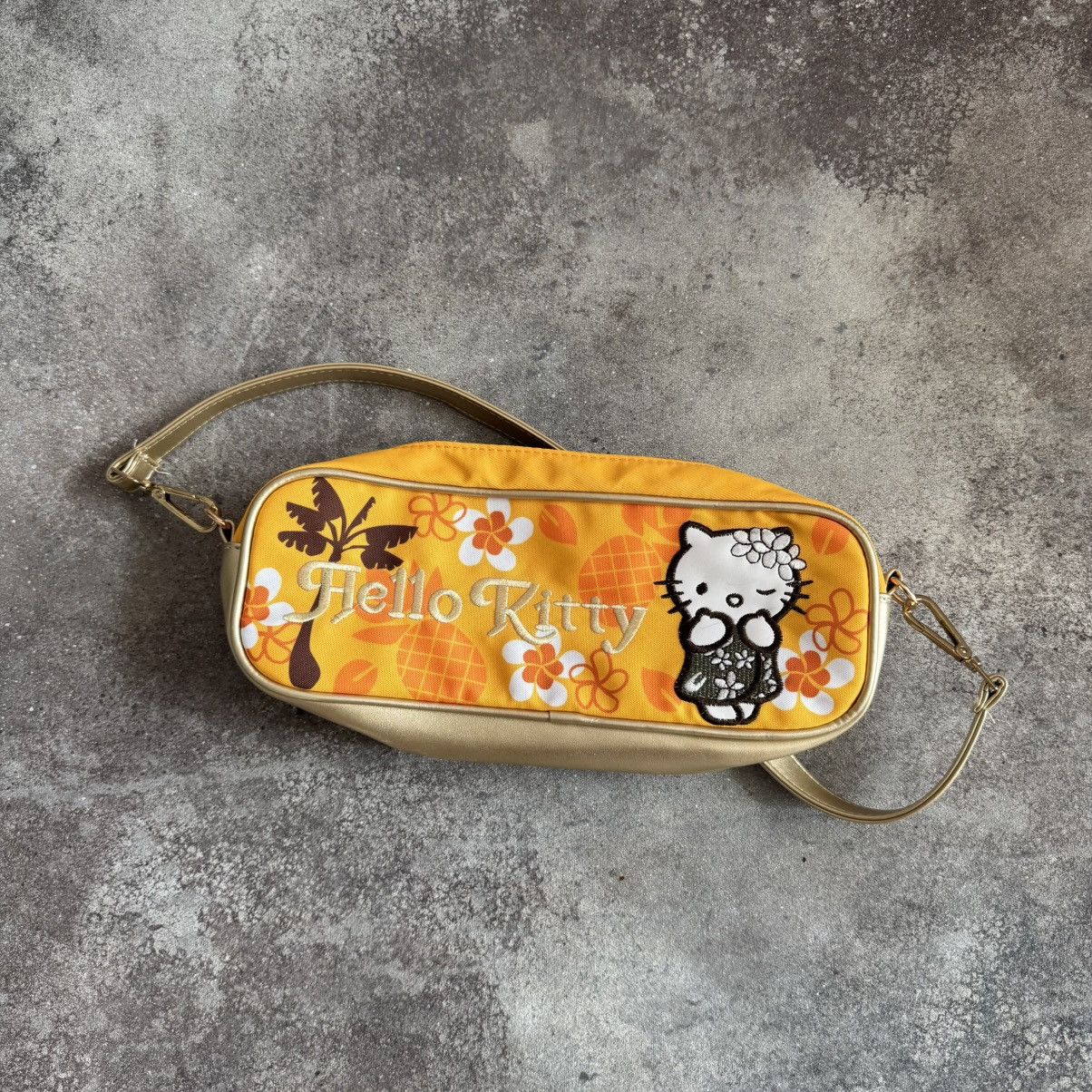 Japanese Brand Hello Kitty Y2K Vintage Amazing Glam Mini Bag Size ONE SIZE - 2 Thumbnail