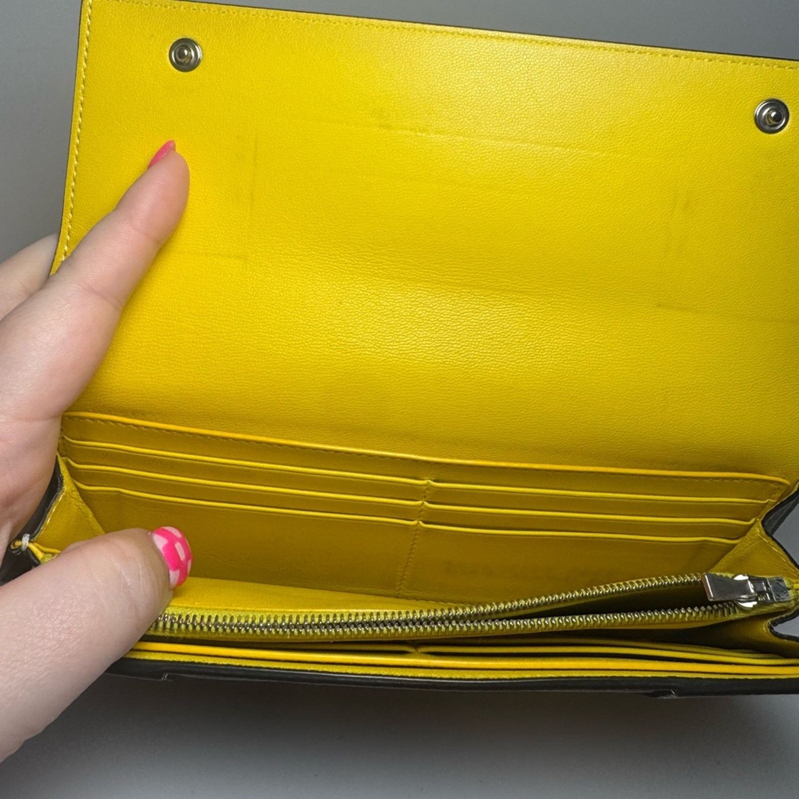 Celine Celine Large Flap Multifunction Wallet Grey Grained Leather Size ONE SIZE - 12 Thumbnail
