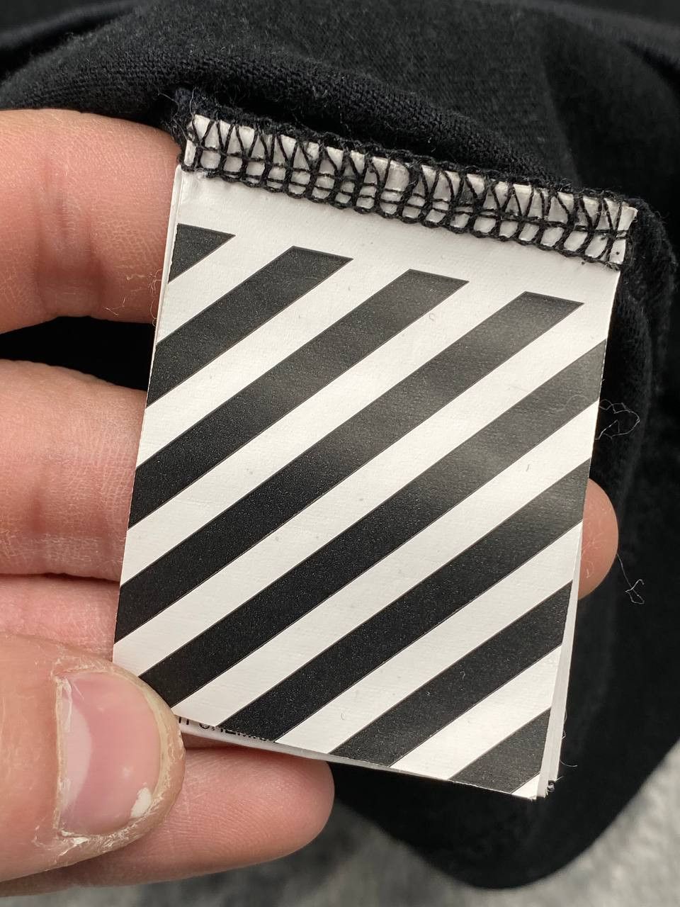 Off-White Off White Operating Srl T Shirt Big Logo Men Size S Black Size US S / EU 44-46 / 1 - 13 Thumbnail