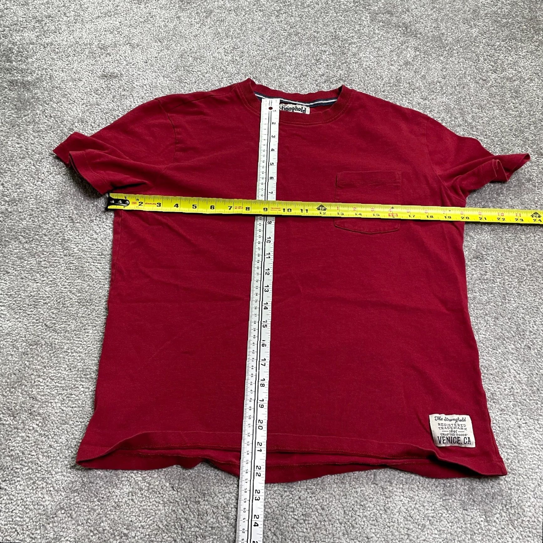 Primark Primark The Stronghold T-Shirt Mens Adult Small Red Cotton Crew Neck Short Sleeve Logo Size US S / EU 44-46 / 1 - 7 Thumbnail