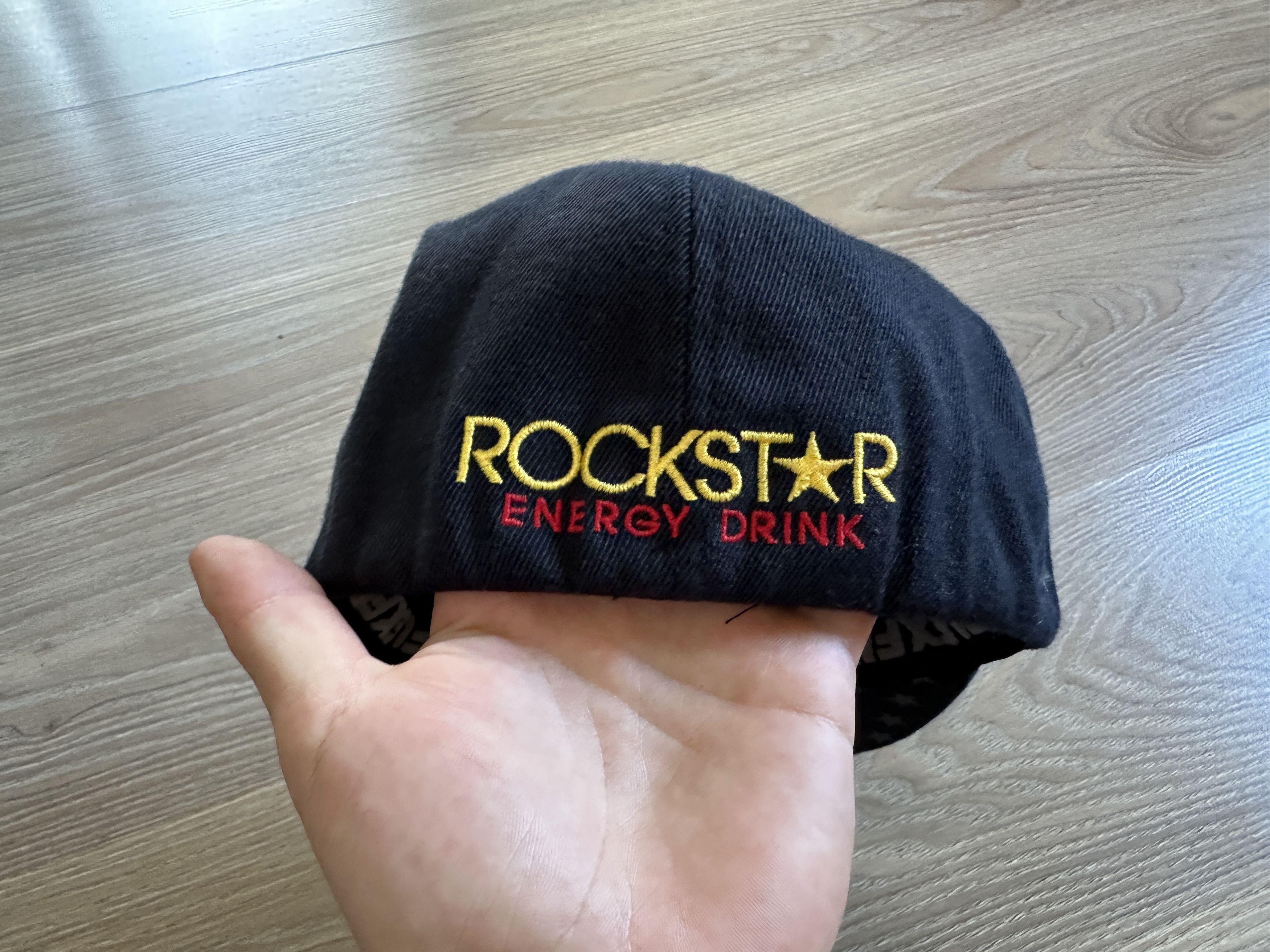 Rockstar Games × Vintage Vintage Rockstar Energy Drink Flexfit Black Snapback Cap Size ONE SIZE - 6 Thumbnail