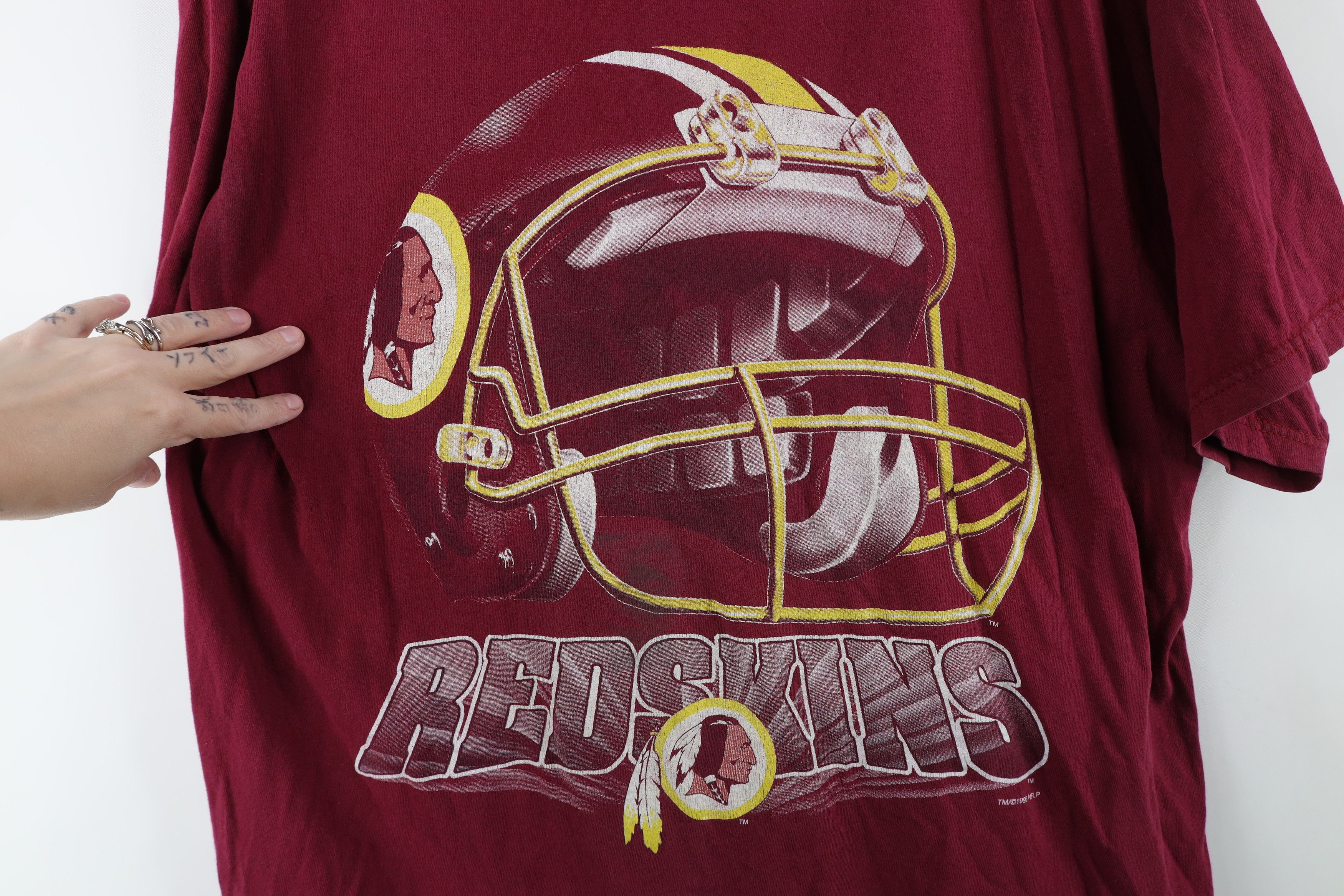 Vintage Vintage 90s Redskins Football T-Shirt Commanders USA Size US XL / EU 56 / 4 - 4 Thumbnail