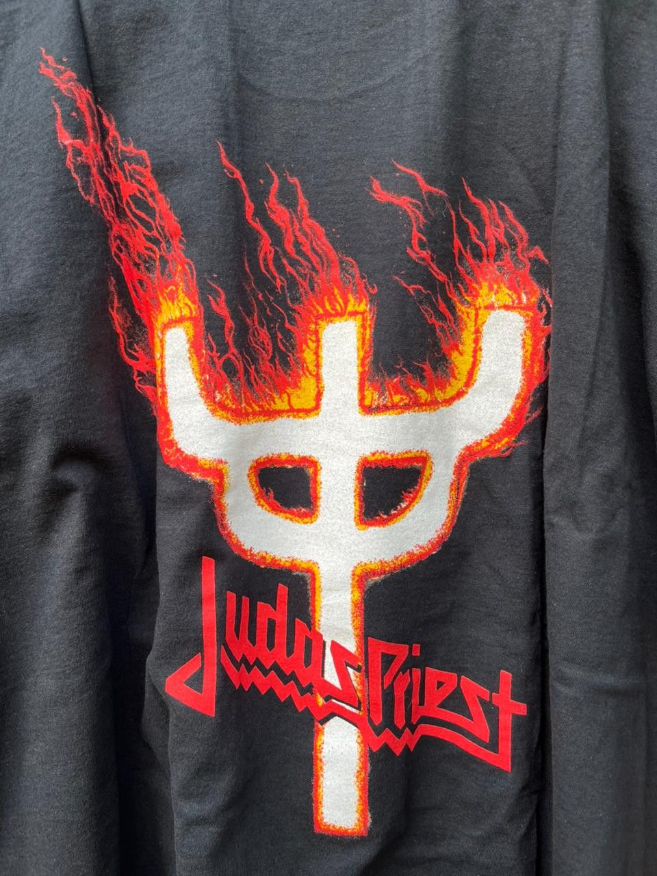 Band Tees VTG BAND TEES JUDAS PRIEST PAINKILLER TEE TSHIRT Size US XXL / EU 58 / 5 - 4 Thumbnail