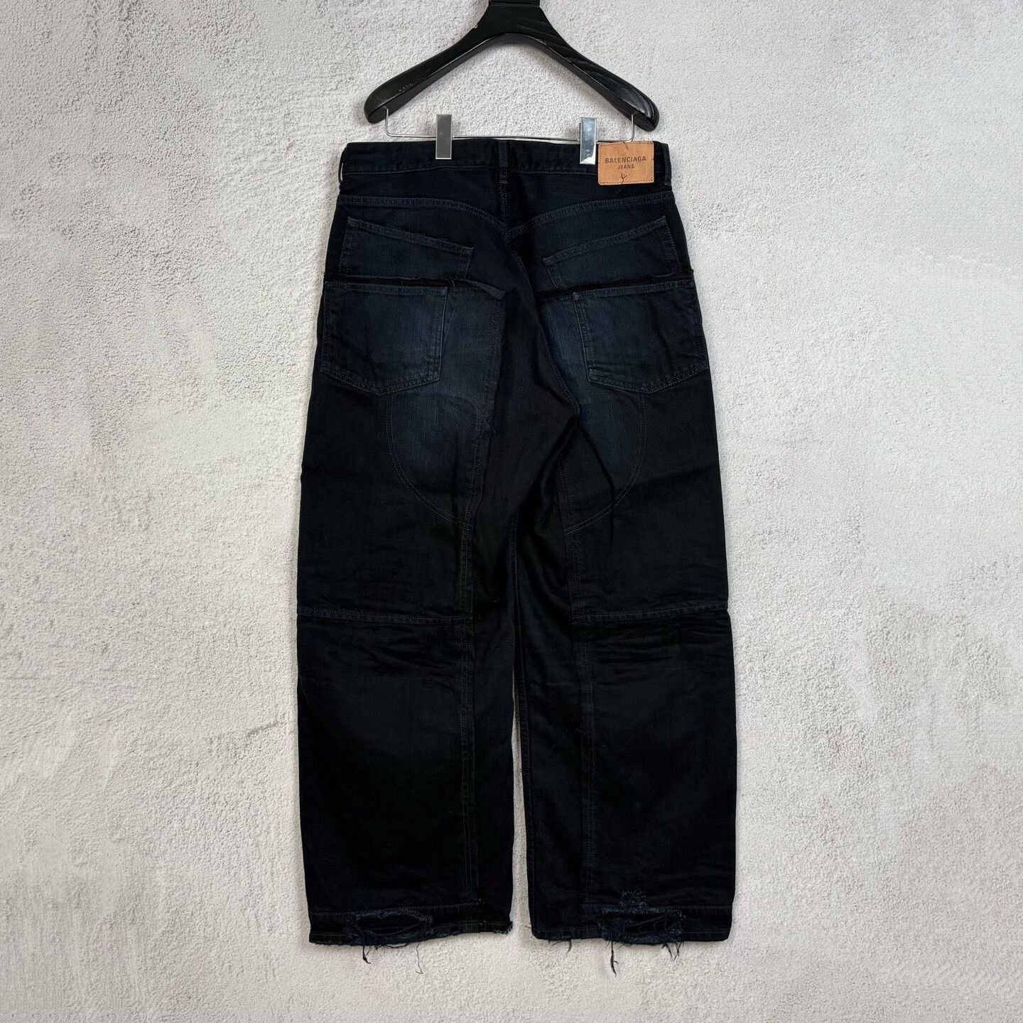 Balenciaga Balenciaga Black Drawstring Denim Pants for Men Size US 26 / EU 42 - 2 Thumbnail
