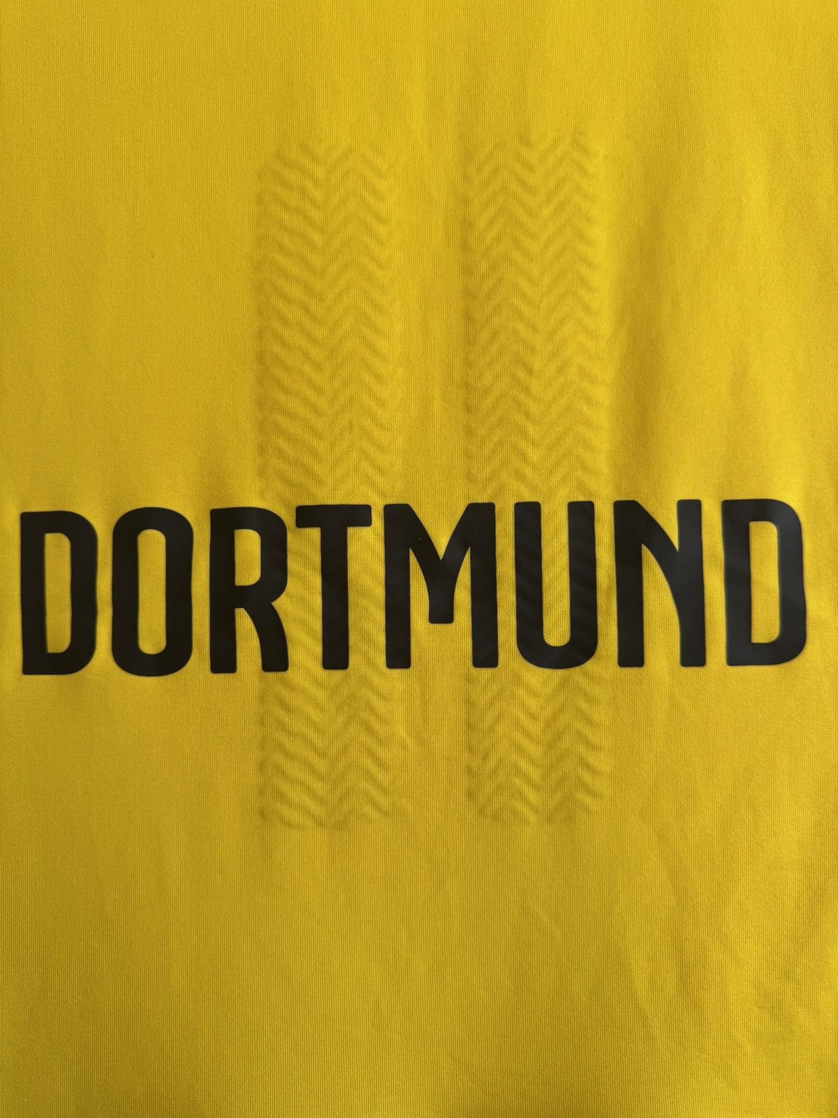 Puma Borussia Dortmund 2015-2016 Player Issue Soccer Jersey Kit Size US M / EU 48-50 / 2 - 10 Thumbnail