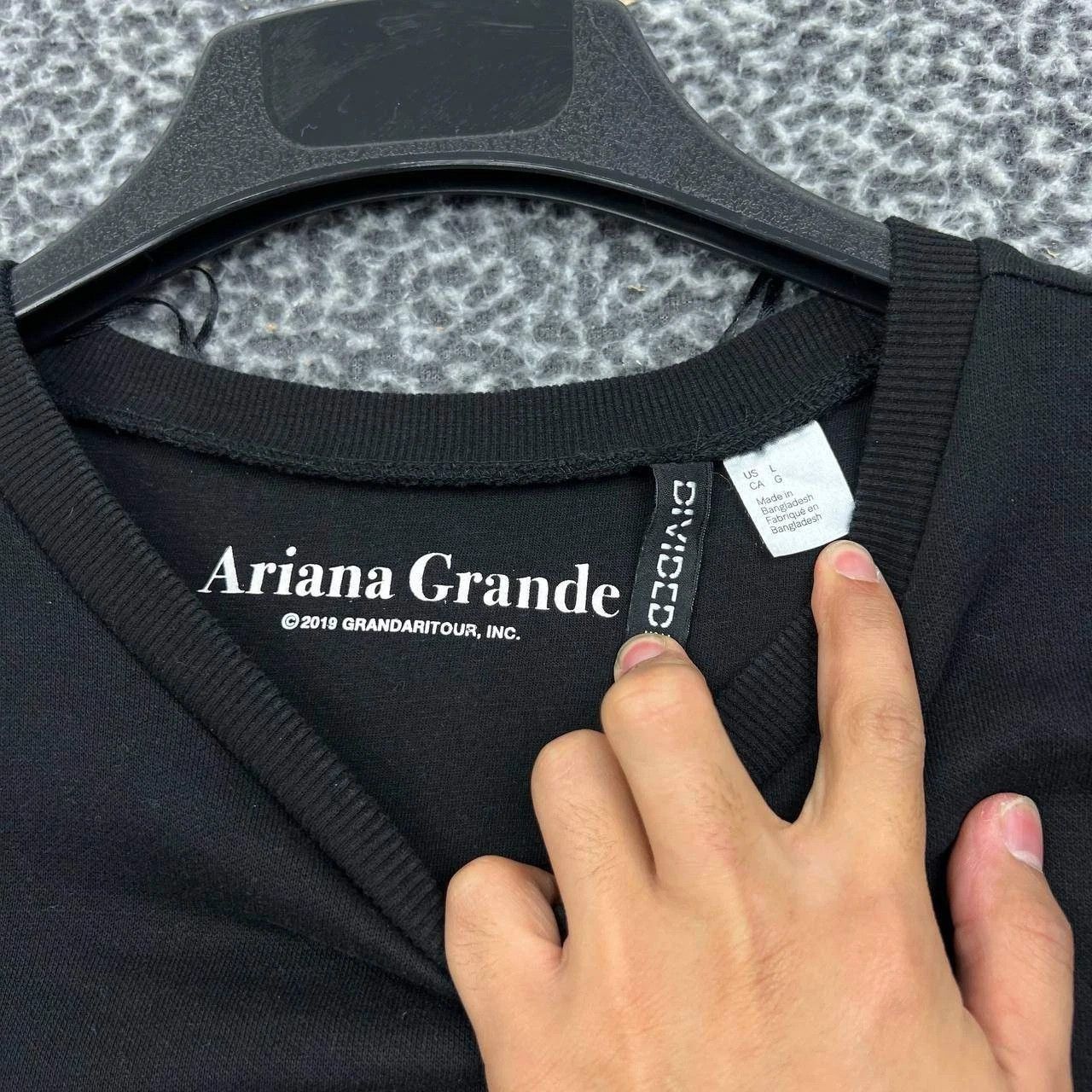 H&M Ariana Grande Sweatshirt Women Divided H&M Pullover Crop L Size L / US 10 / IT 46 - 2 Thumbnail