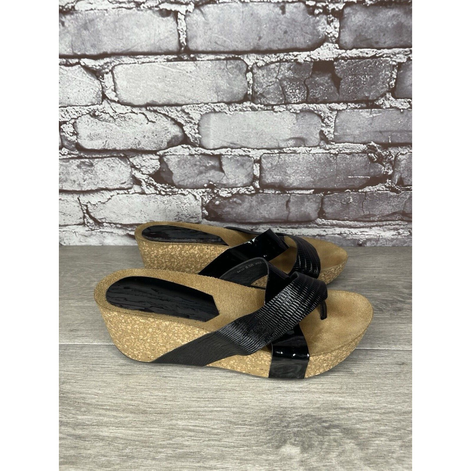 Donald Pliner Donald J. Pliner Gallo Black Patent Leather Toe Cork Wedge S Size US 8.5 / IT 38.5 - 14 Thumbnail