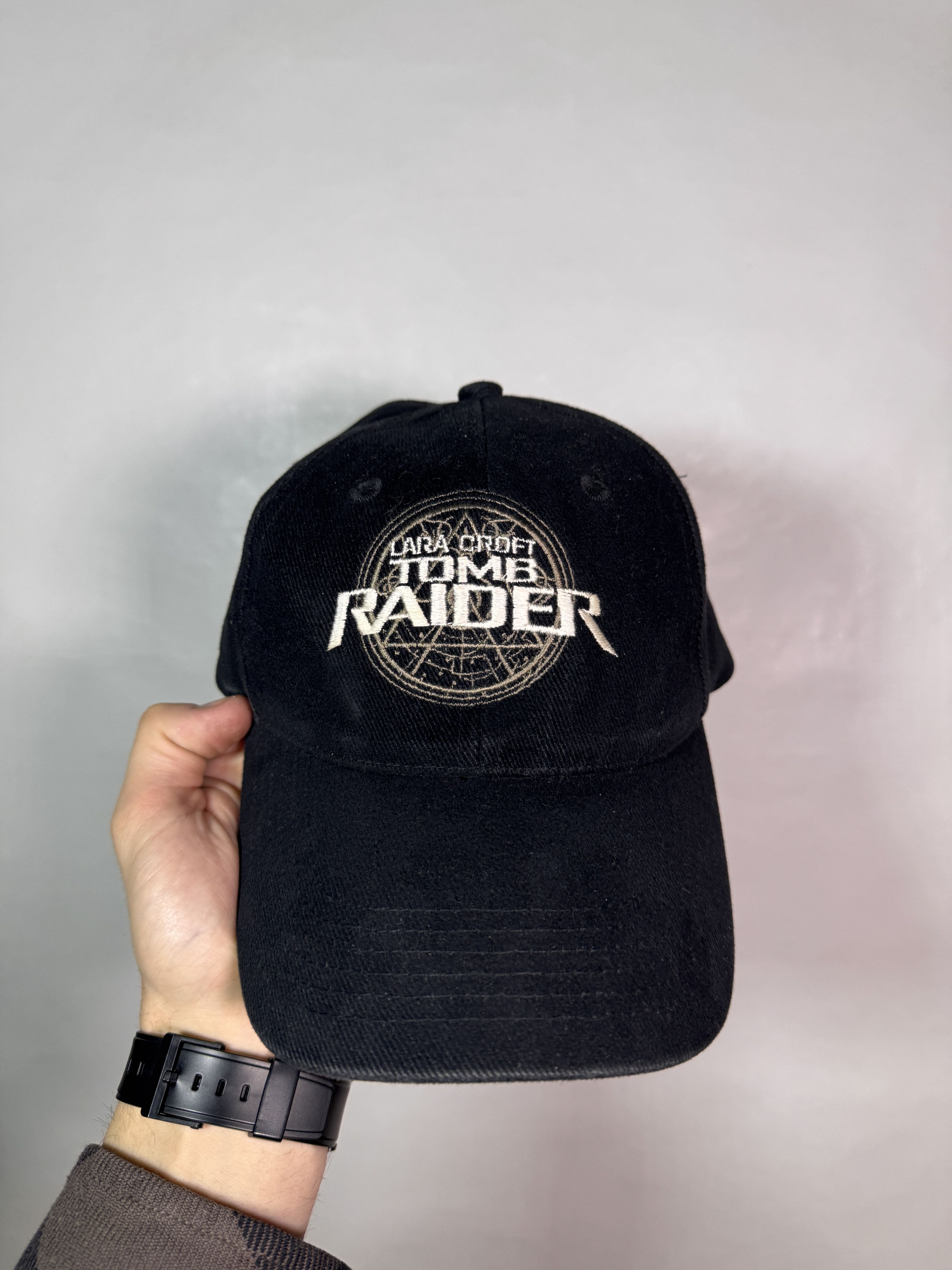 Vintage Vintage 2000 Lara Croft Tomb Raider Cap Size ONE SIZE - 2 Thumbnail