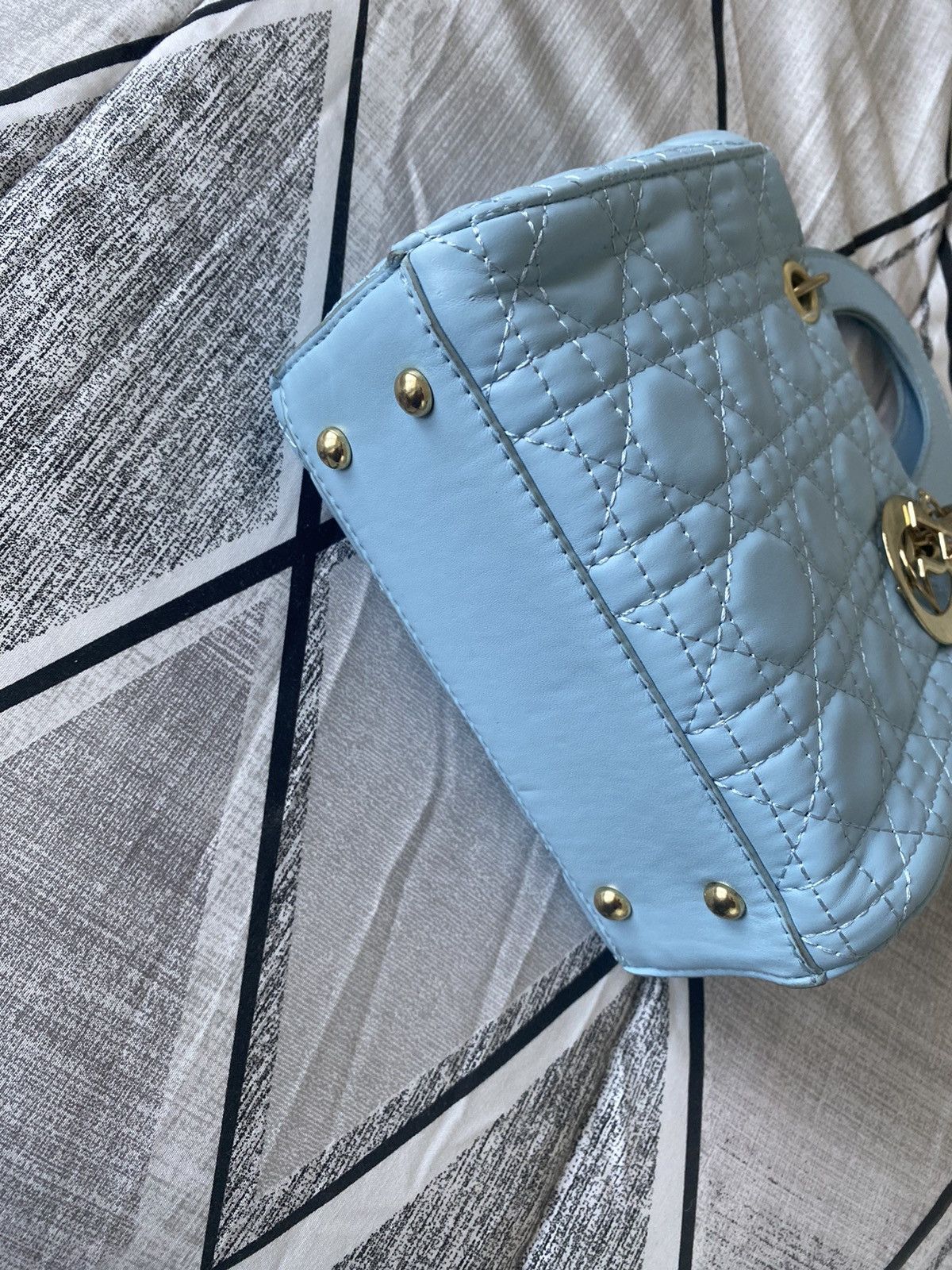 Other Womens Small Blue & Gold Crossbody Purse Ladies Handbag Size ONE SIZE - 5 Thumbnail