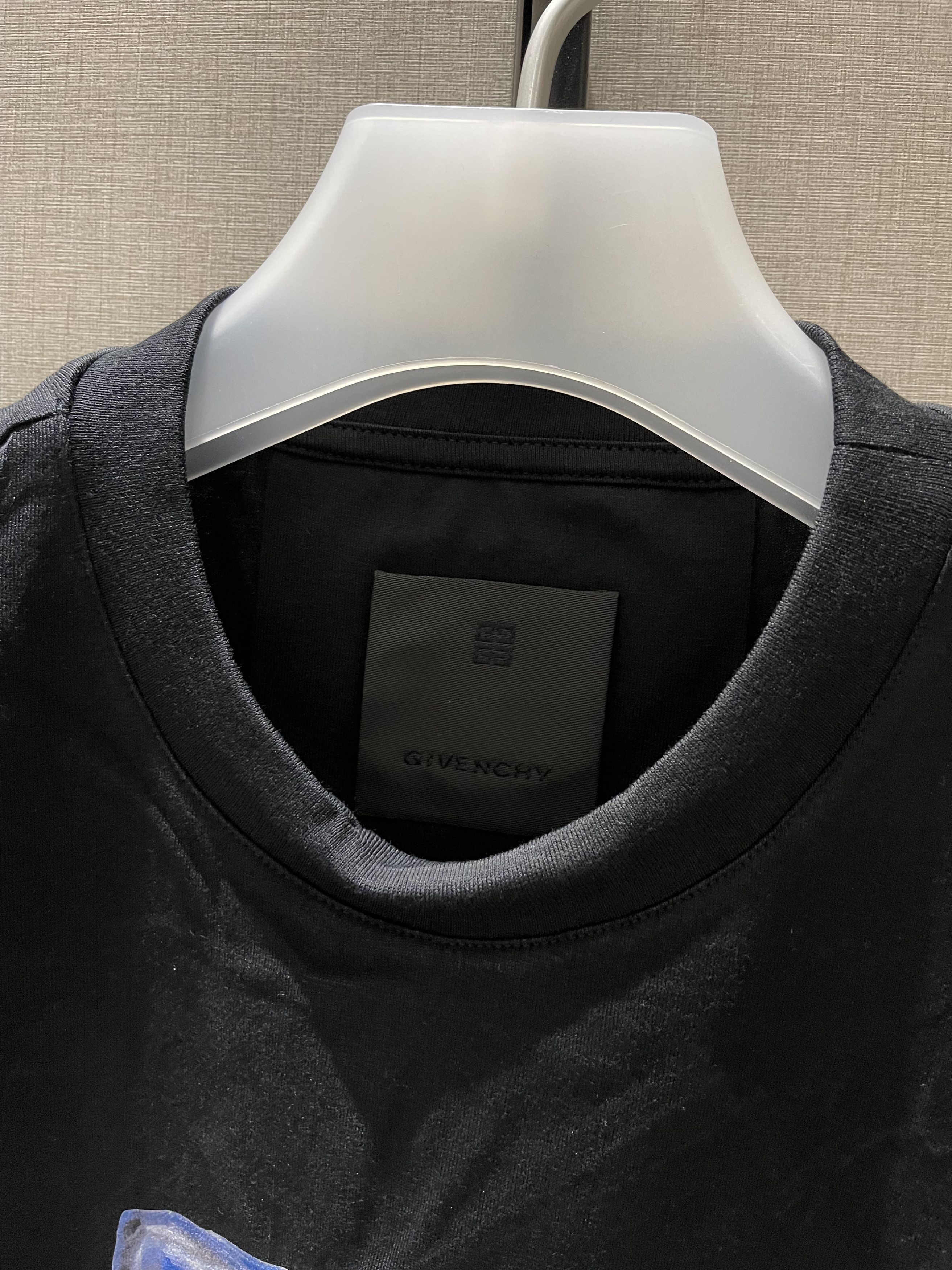 Givenchy Givenchy 4G Multicolour T Shirt Black Blue Size US S / EU 44-46 / 1 - 5 Thumbnail