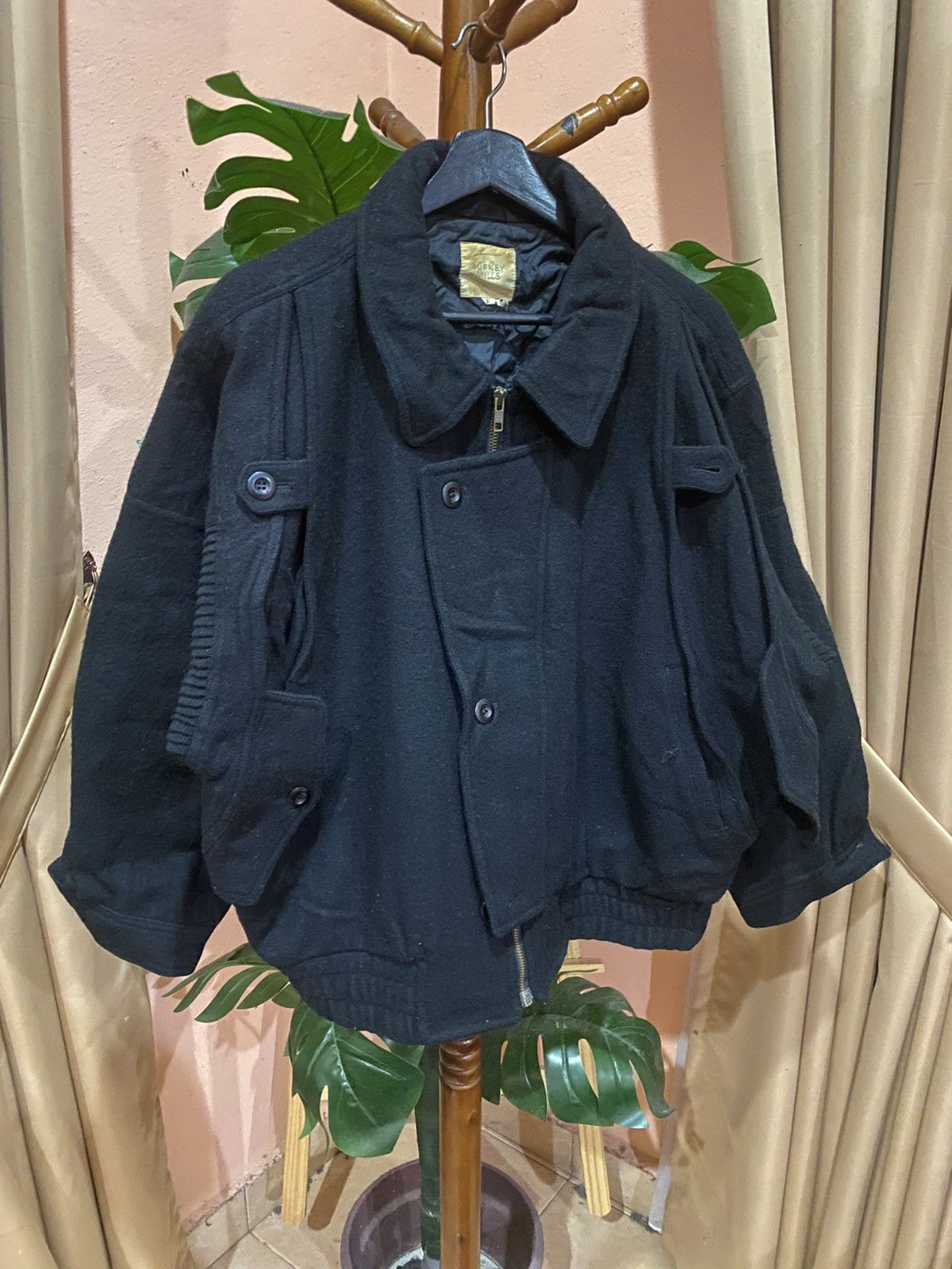 If Six Was Nine Vintage Burkey Mills Black Wool Bomber Military-Inspired Size US L / EU 52-54 / 3 - 3 Thumbnail