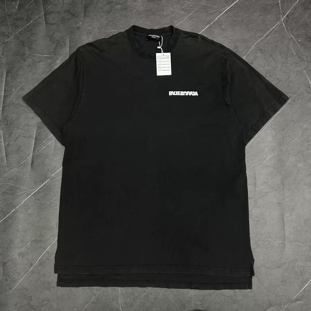 Balenciaga Balenciaga Retro T-Shirt XL Men Size US XL / EU 56 / 4 - 1 Thumbnail