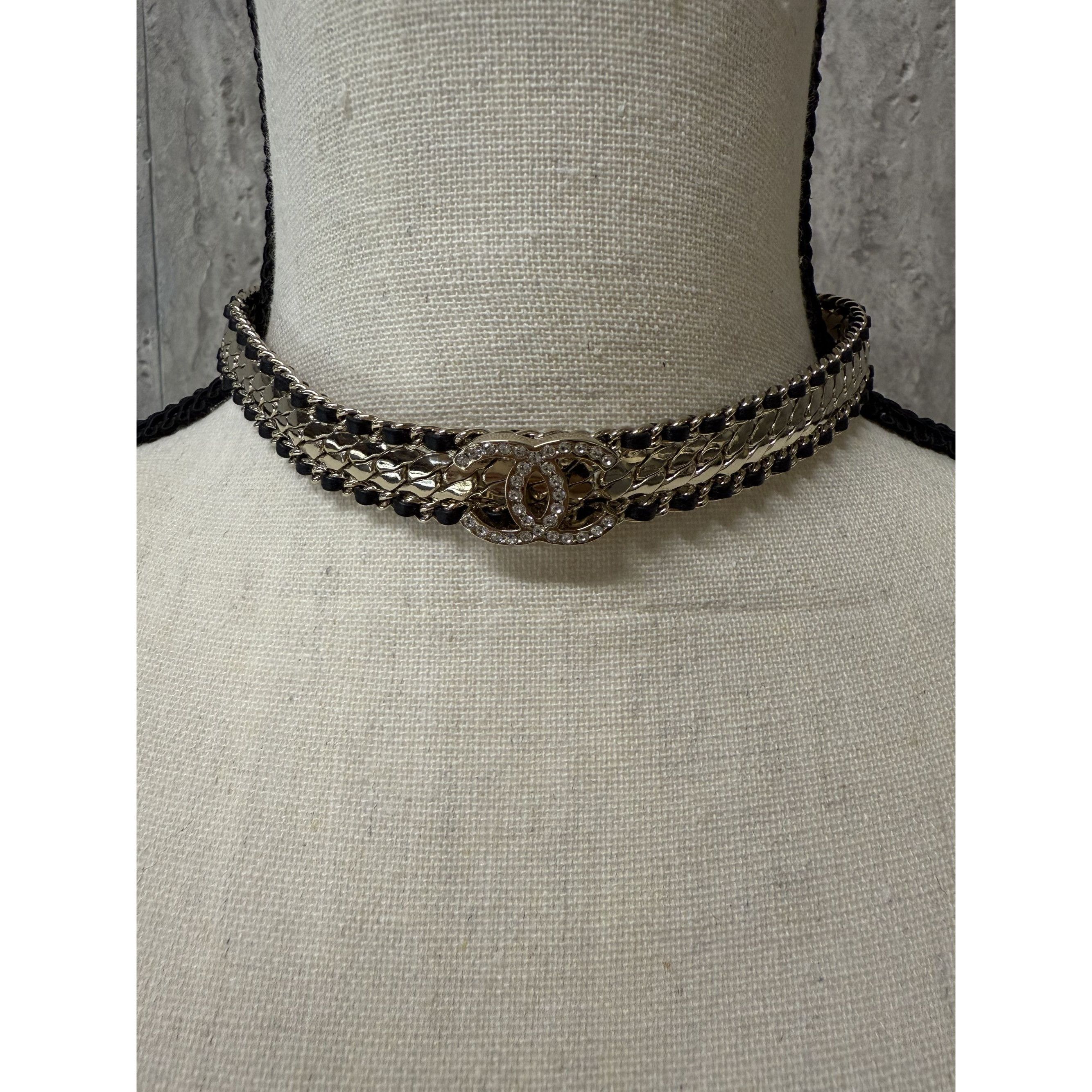 Chanel Chanel Gold & Black Chain Choker Necklace With CC Logo Penda Size ONE SIZE - 5 Thumbnail