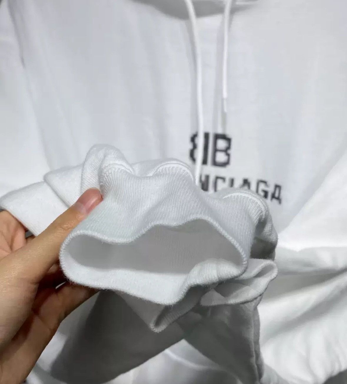 Balenciaga Balenciaga hoodie2412-Nextarrow Size US M / EU 48-50 / 2 - 5 Thumbnail