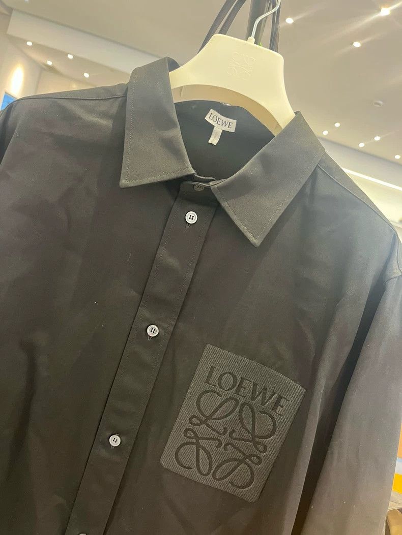 Loewe LOEWE Embroidered shirt Size US M / EU 48-50 / 2 - 5 Thumbnail