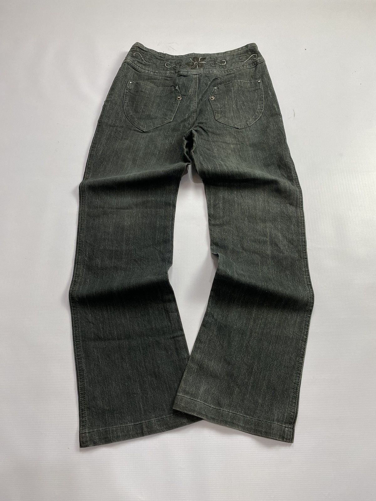 If Six Was Nine × Japanese Brand × Le Grande Bleu (L.G.B.) 2000s JOJO Flared Jean Size US 27 - 2 Thumbnail
