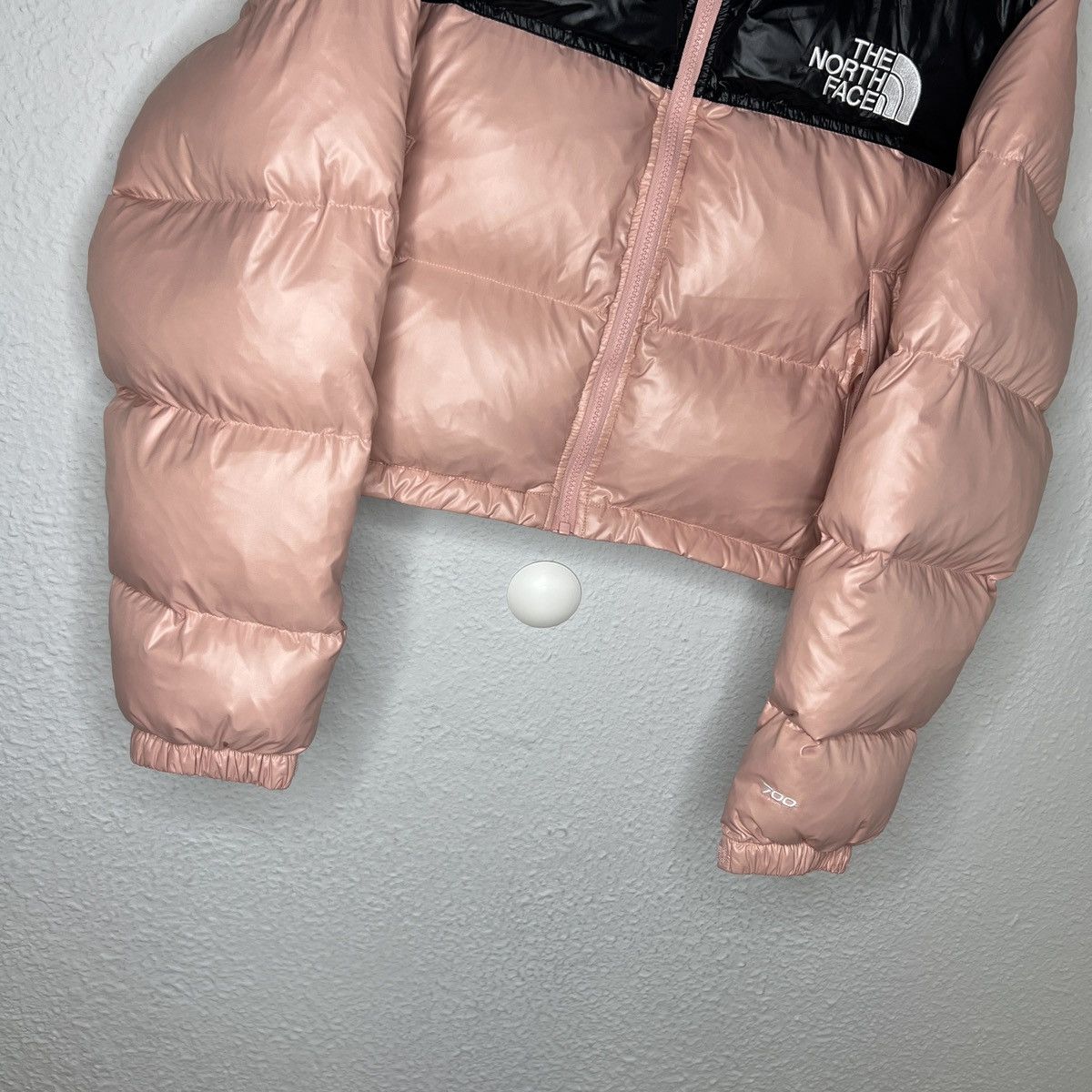 The North Face The North Face Nuptse 700 Puffer Down Jacket Crop Pink Y2K Size M / US 6-8 / IT 42-44 - 2 Thumbnail