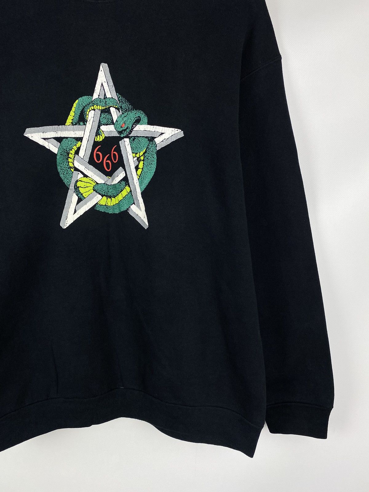 Vintage Screen Stars vintage satanic 666 sweatshirt pullover size L Size US L / EU 52-54 / 3 - 6 Thumbnail