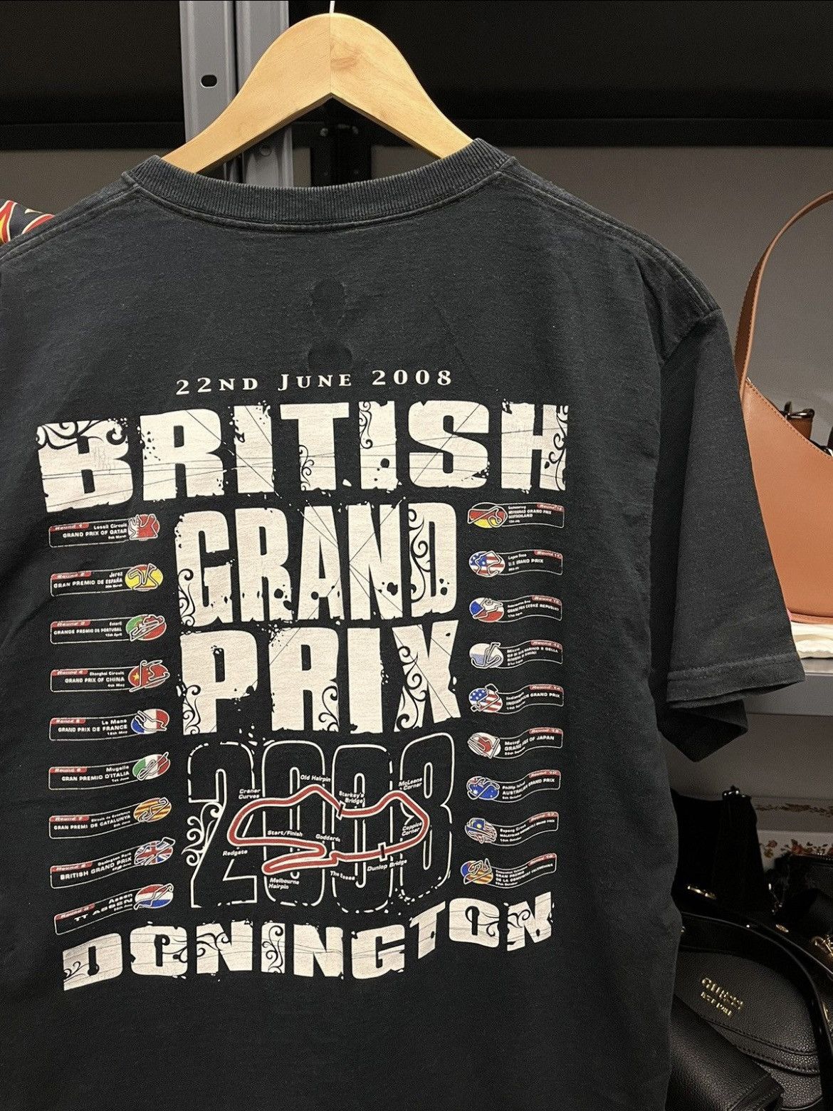 Vintage Vintage British Grand Prix Motorsport T-shirt Size US L / EU 52-54 / 3 - 3 Thumbnail
