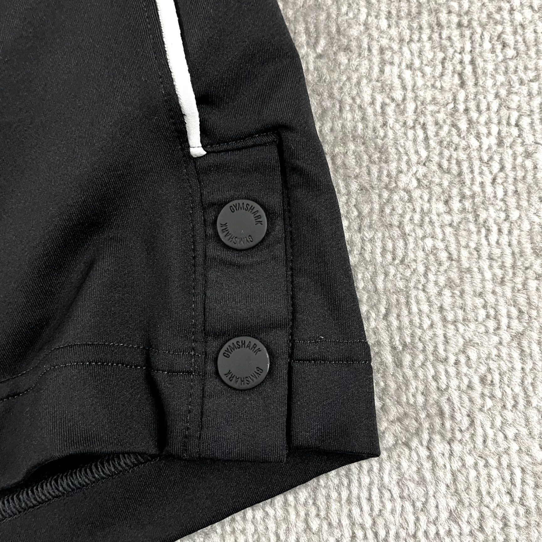 Gymshark VINTAGE Gymshark Shorts Women M 3" Black Recess Side Snap Weightlifting Gym Train Size 32" / US 10 / IT 46 - 4 Thumbnail