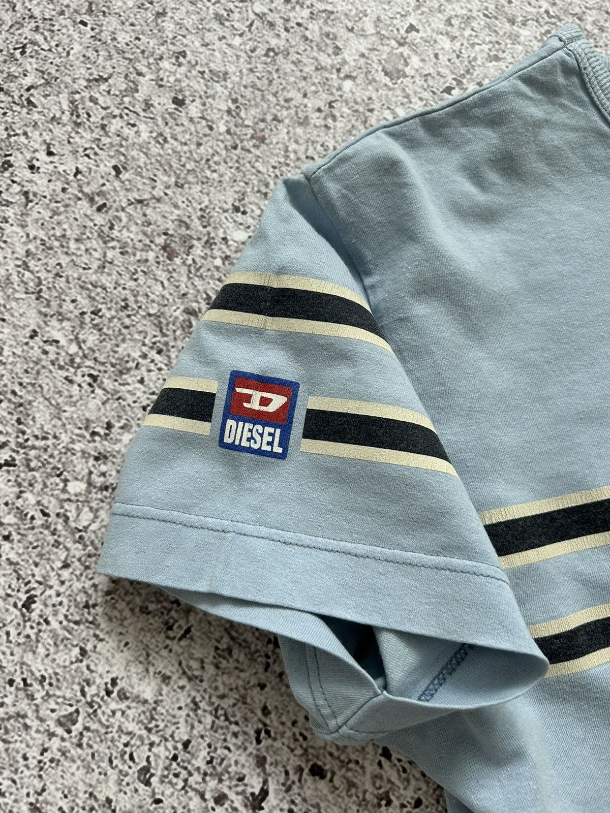 Diesel × Japanese Brand Vintage 90s Diesel Big logo t-shirt retro rare Y2K Size US M / EU 48-50 / 2 - 11 Thumbnail