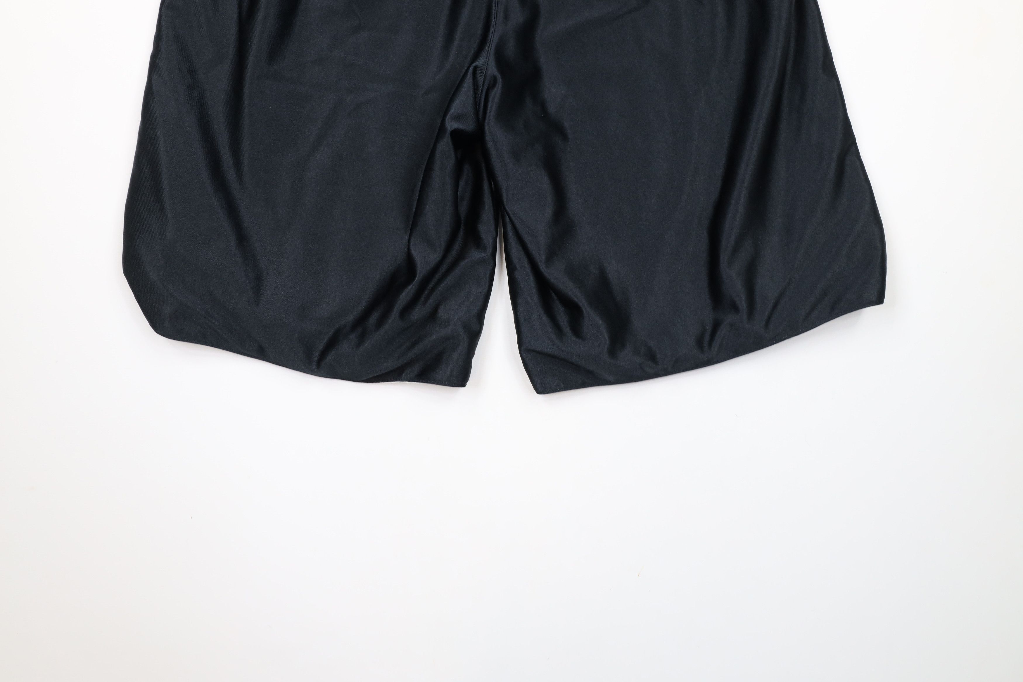 Nike × Vintage Vintage 90s Nike Mini Swoosh Reversible Basketball Shorts Size US 34 / EU 50 - 17 Thumbnail